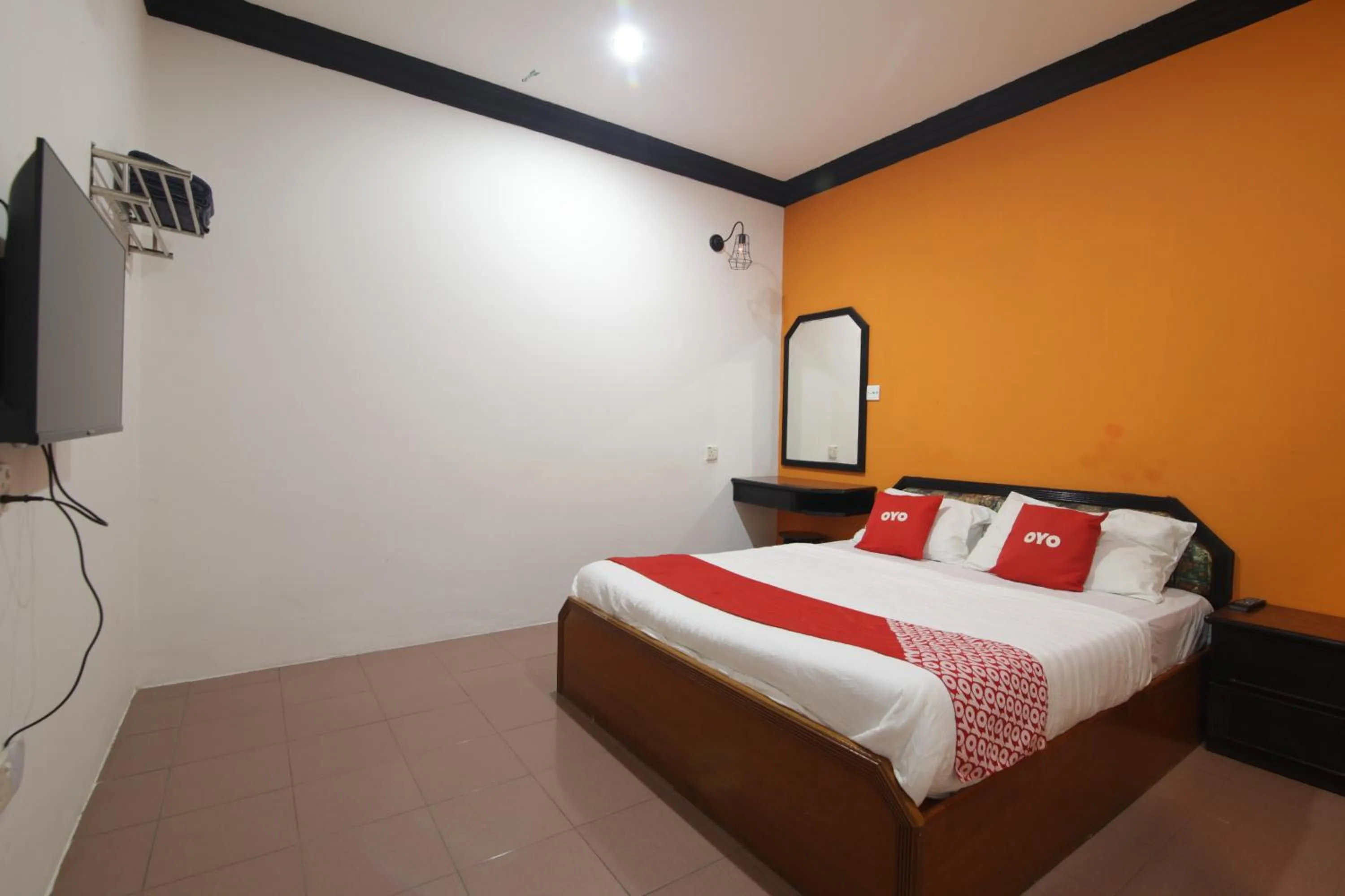 Bedroom, Bed in G CITY HOTEL