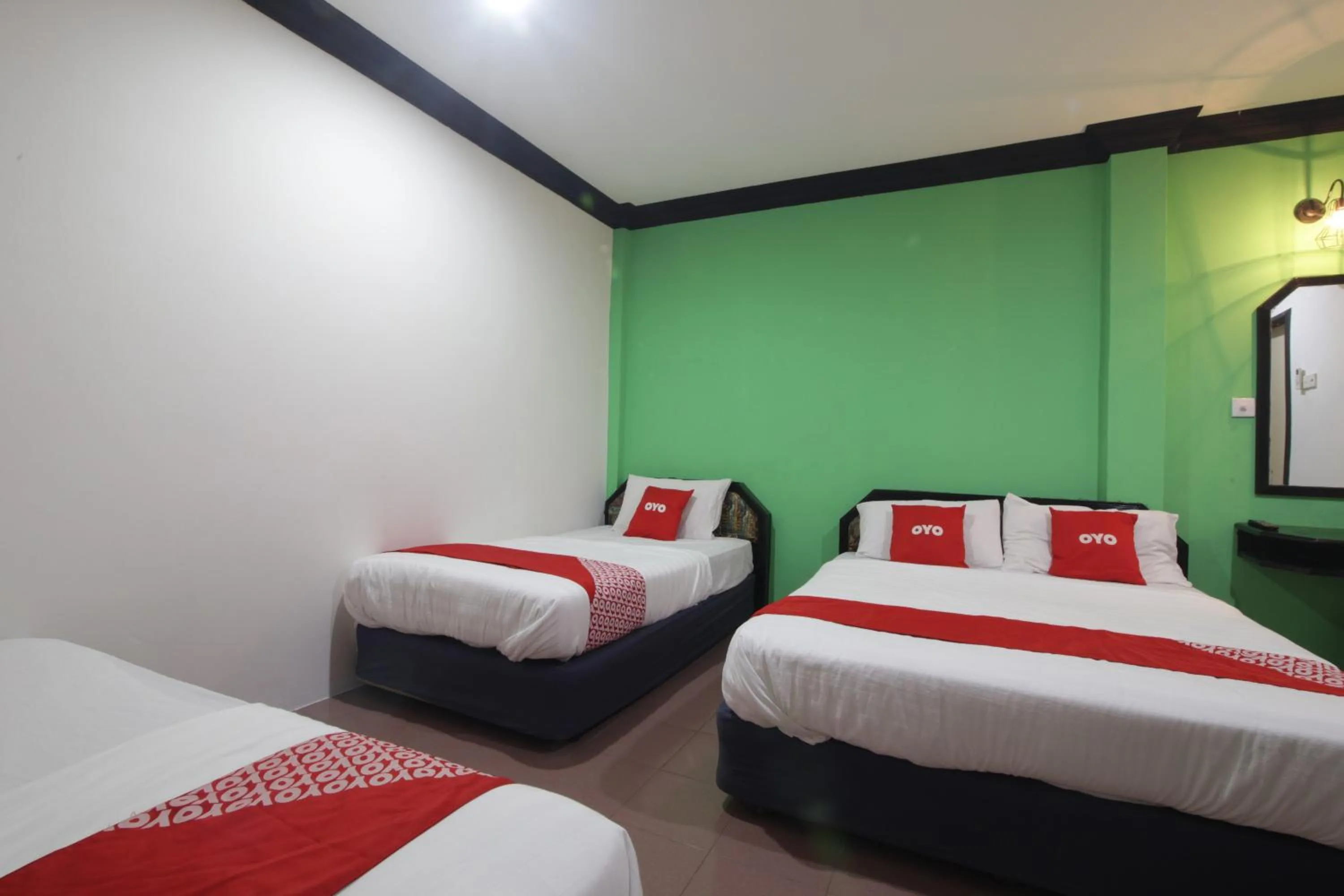 Bedroom, Bed in G CITY HOTEL