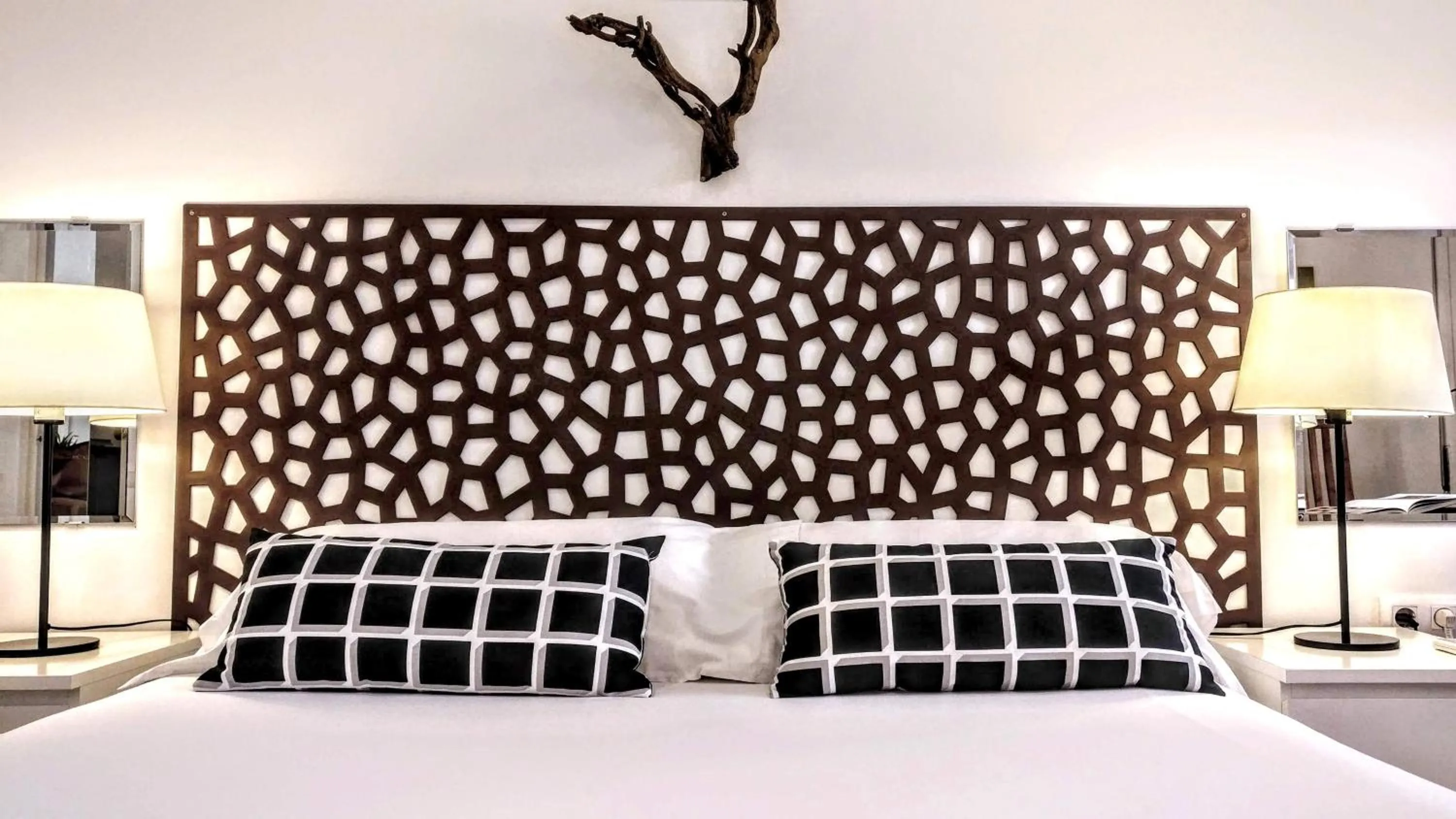 Bed in BizFlats Garden House