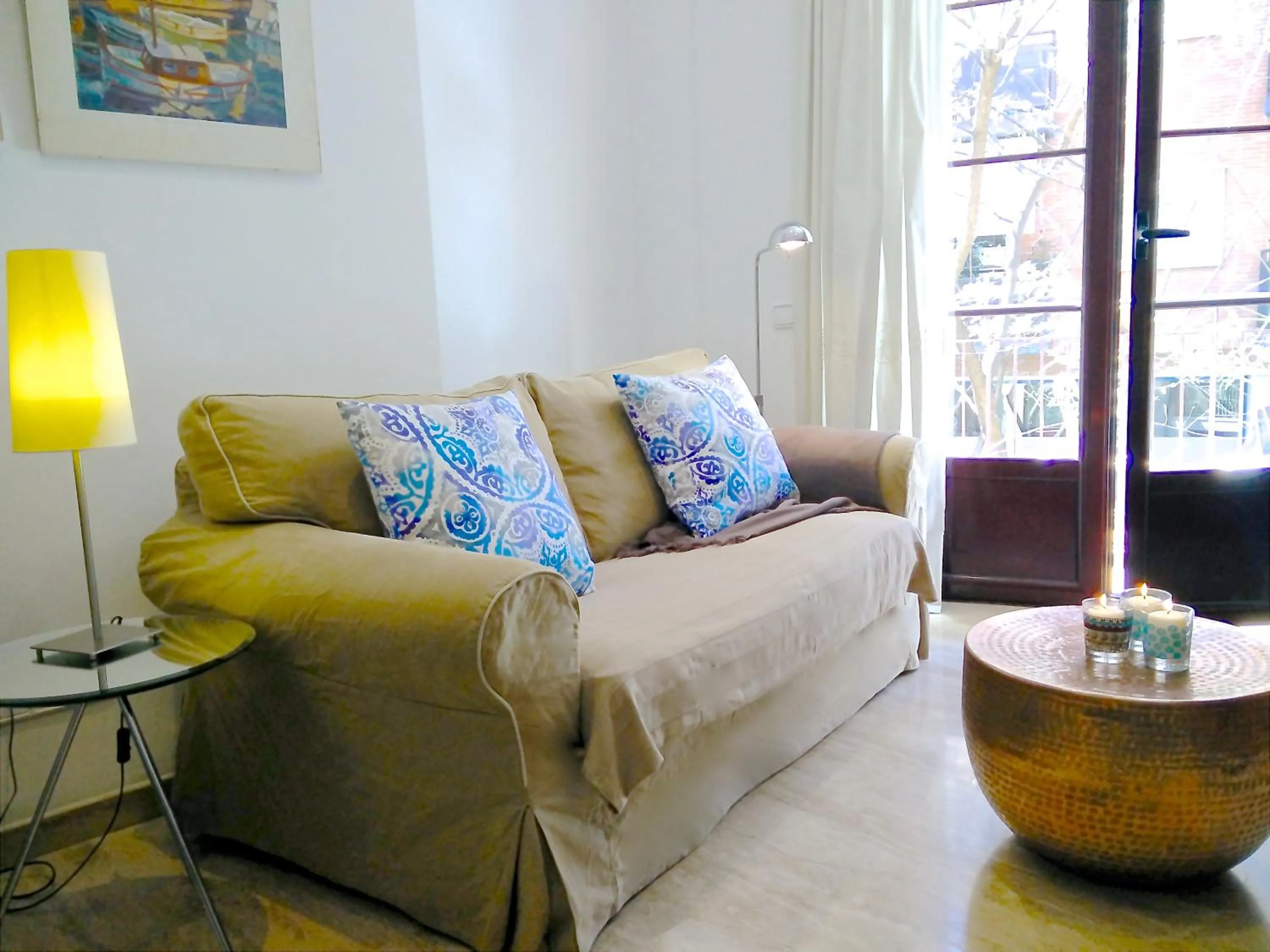 Living room in BizFlats Garden House