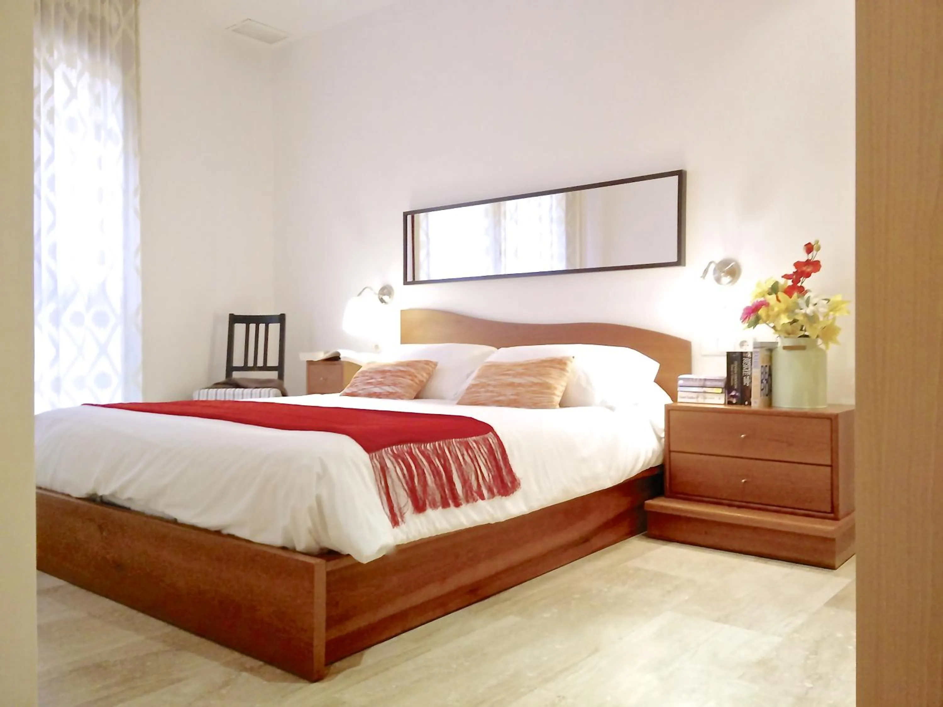 Bed in BizFlats Garden House