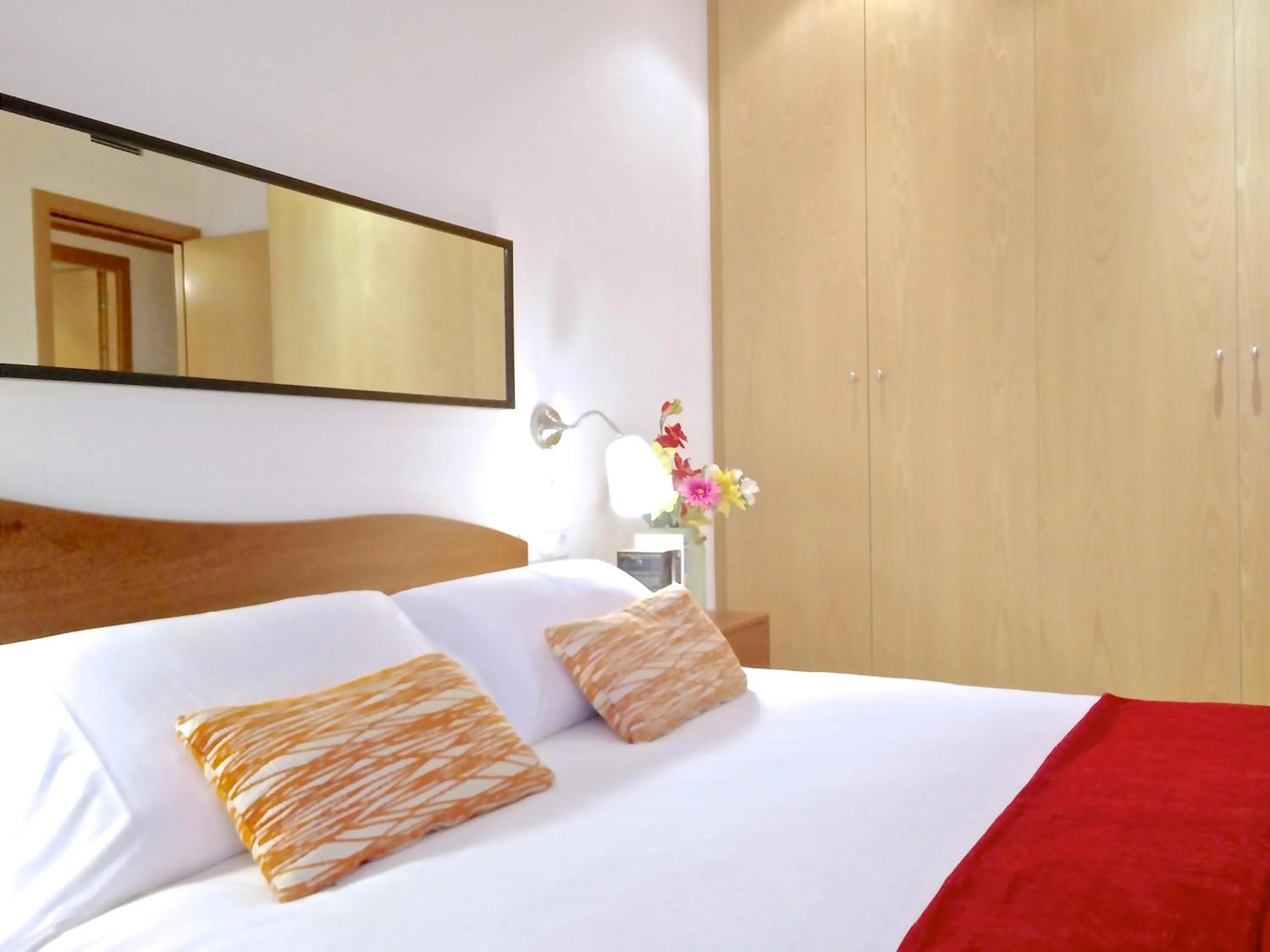 Bed in BizFlats Garden House