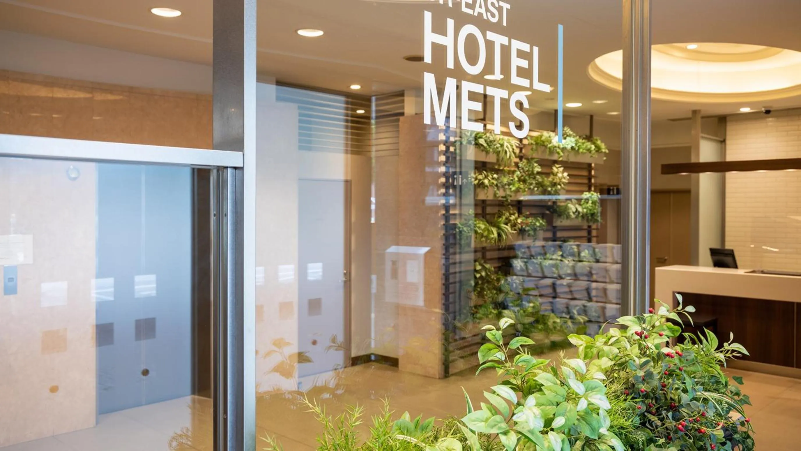 JR-East Hotel Mets Kawasaki