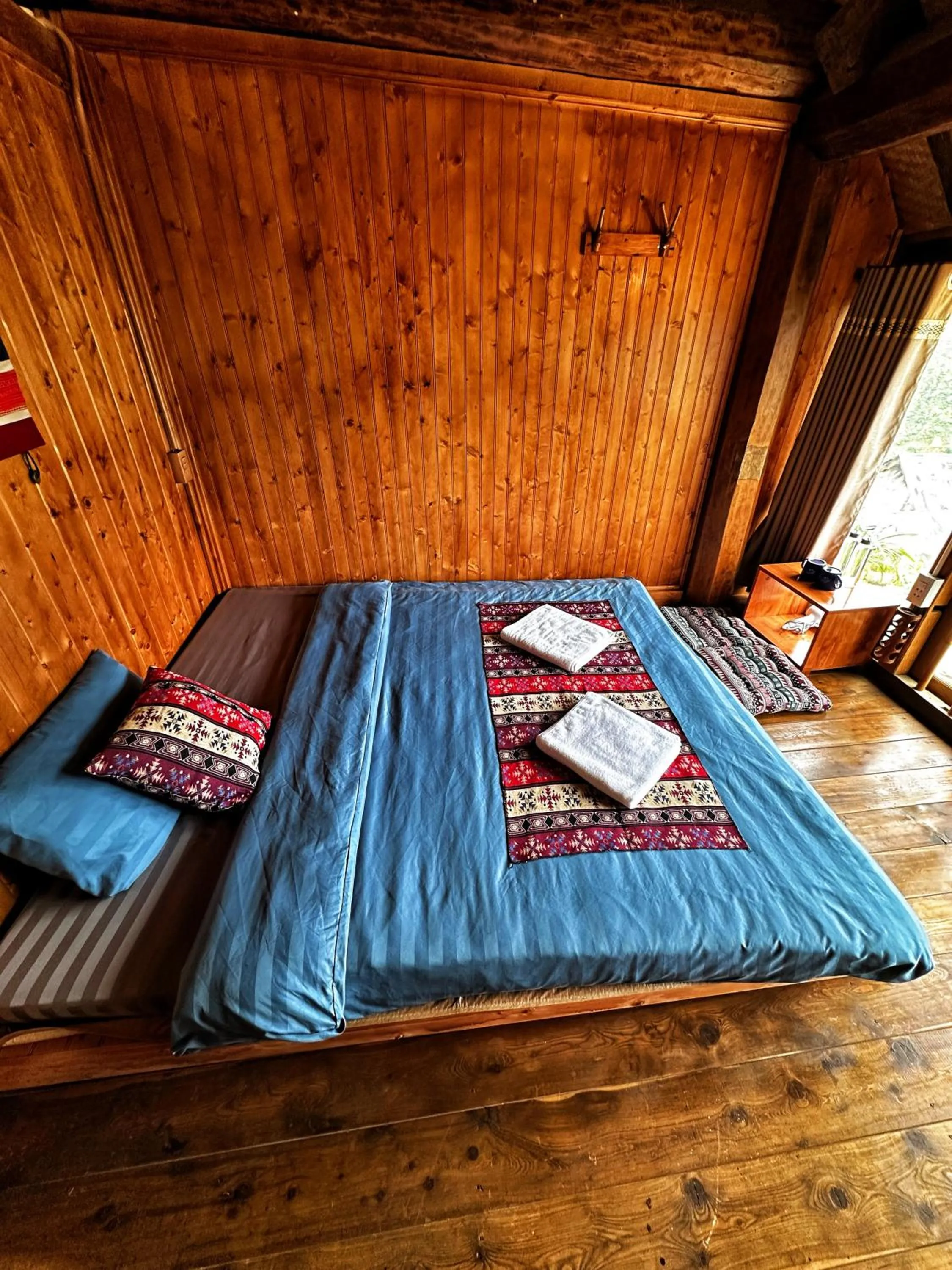 Bed in Ta Xua Ecolodge