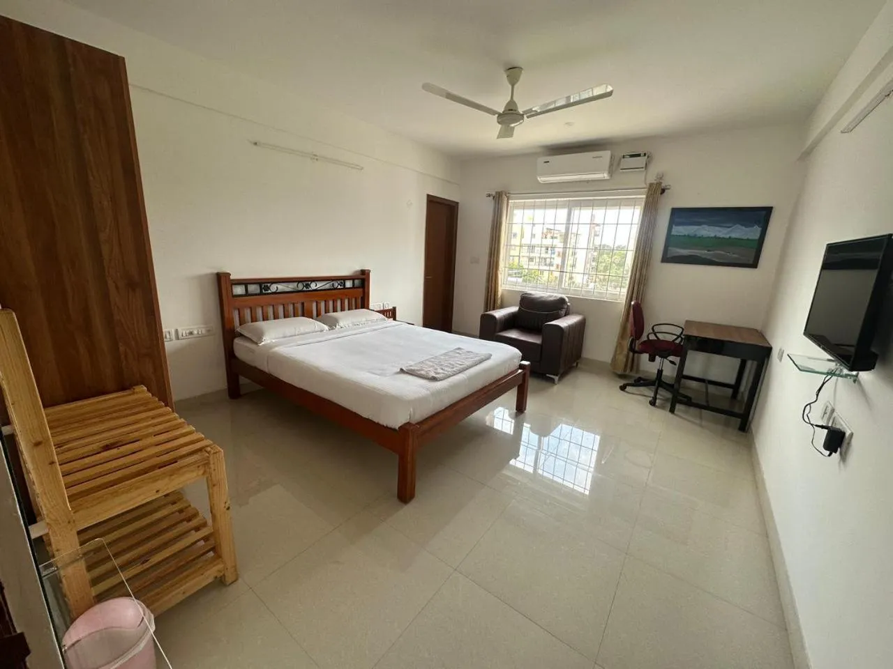 Bed in Achates Corporate Services