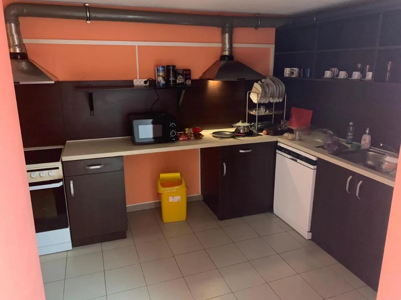 Kitchen or kitchenette in Smart Hostel Sofia