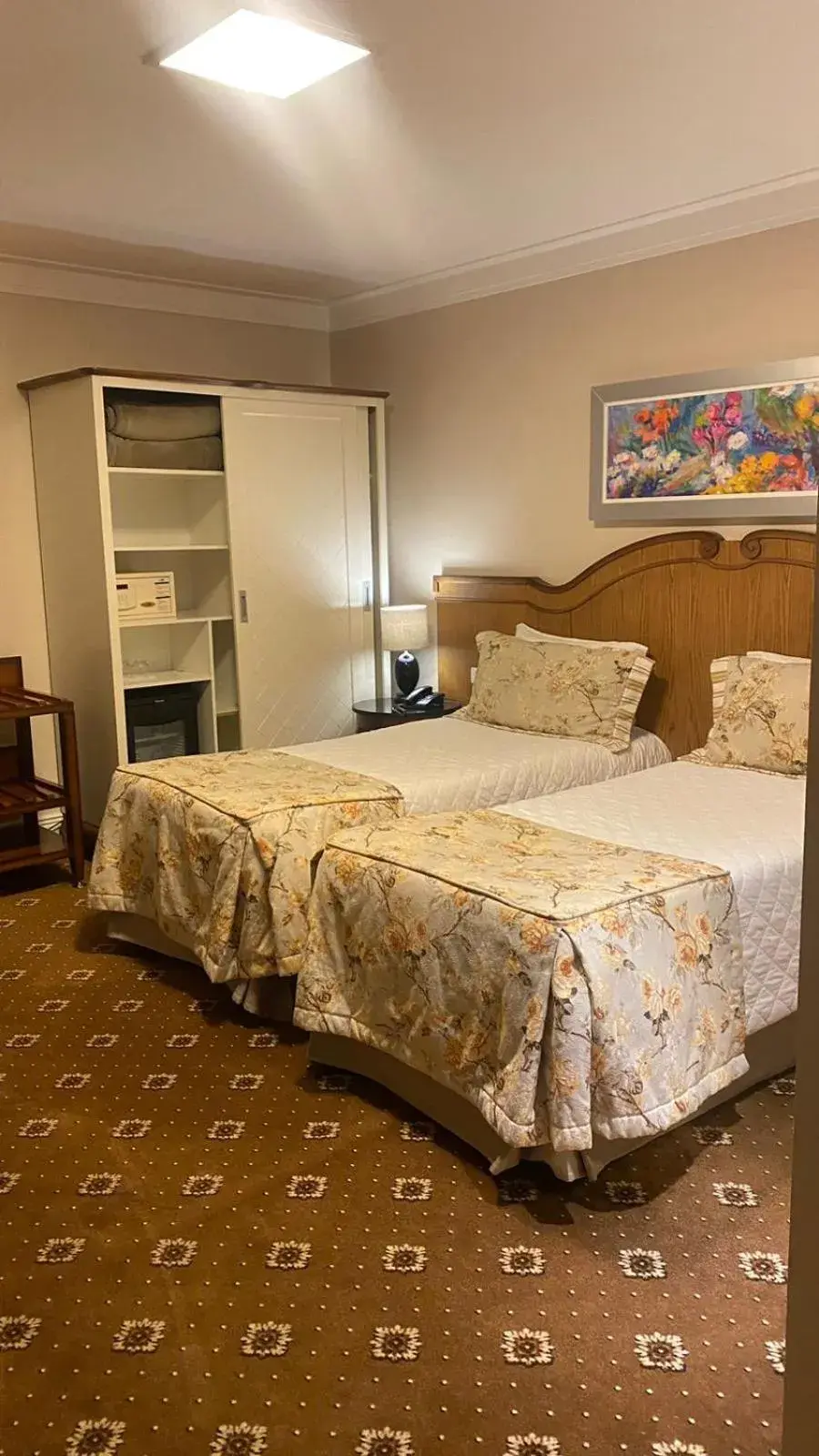 Twin Room in Pousada Italia Eleganza Twin Room in Pousada Italia Eleganza