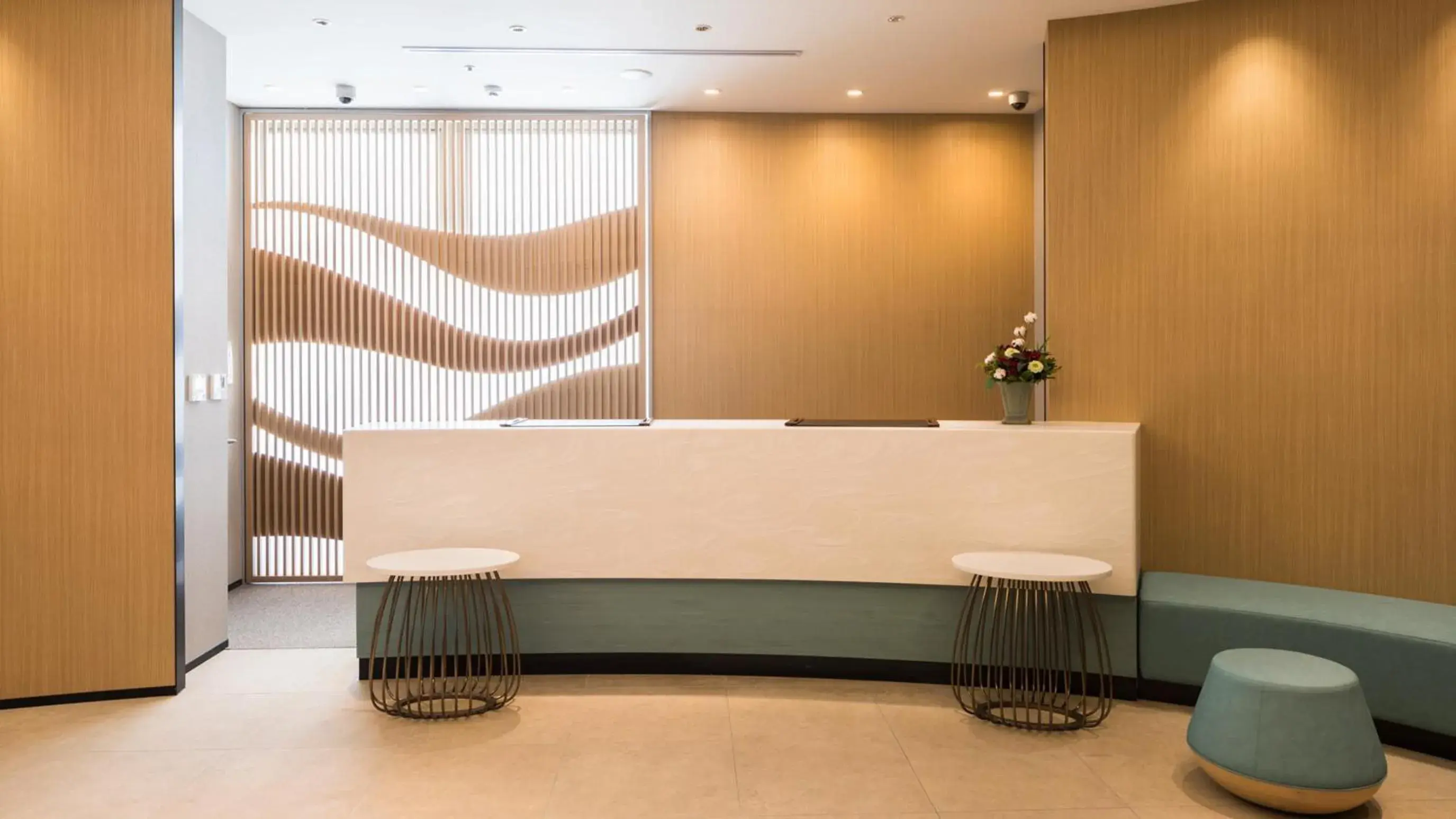 Lobby or reception in JR-East Hotel Mets Kamakura Ofuna Lobby or reception in JR-East Hotel Mets Kamakura Ofuna