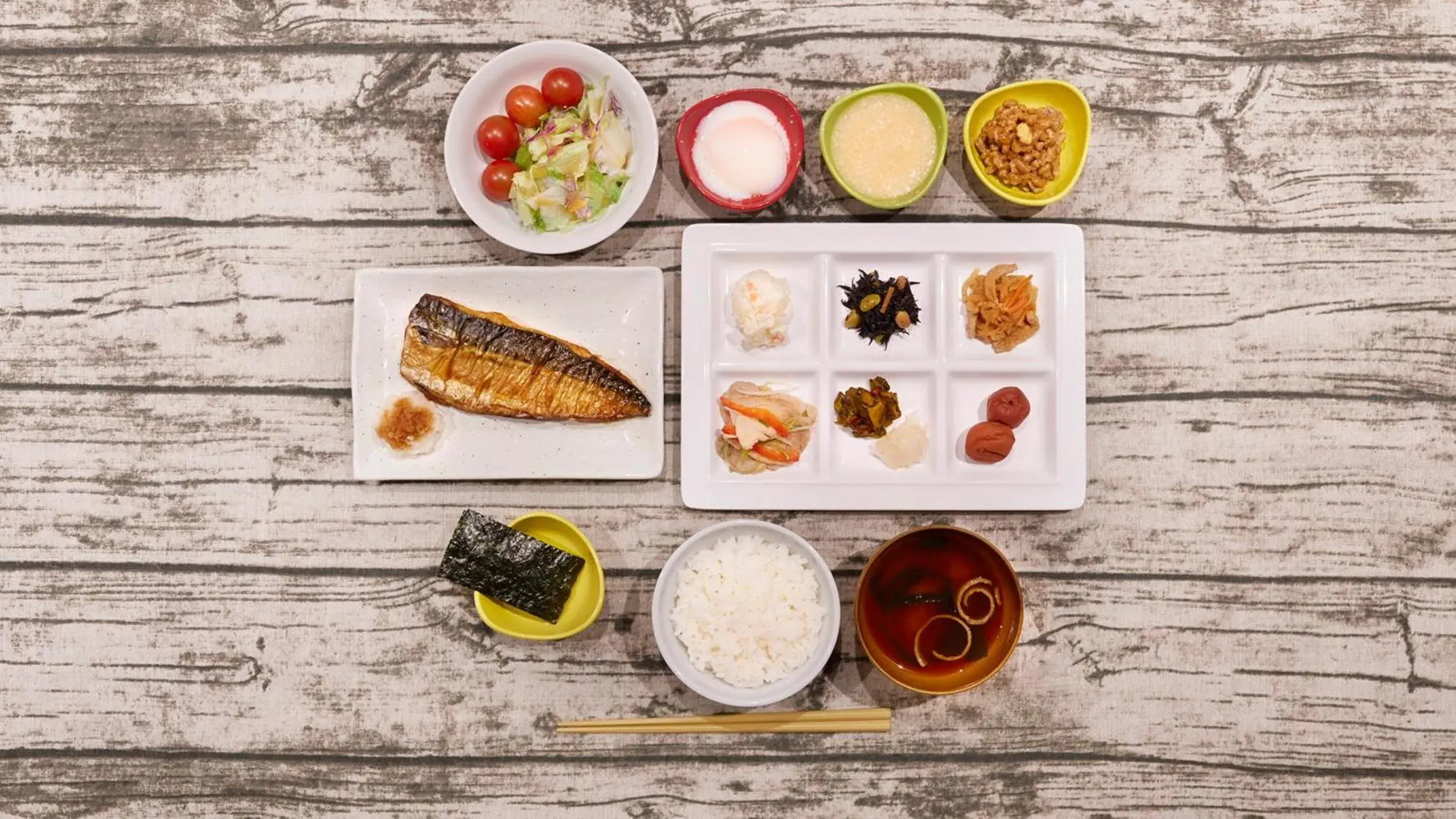 Food and drinks in JR-East Hotel Mets Funabashi Food and drinks in JR-East Hotel Mets Funabashi