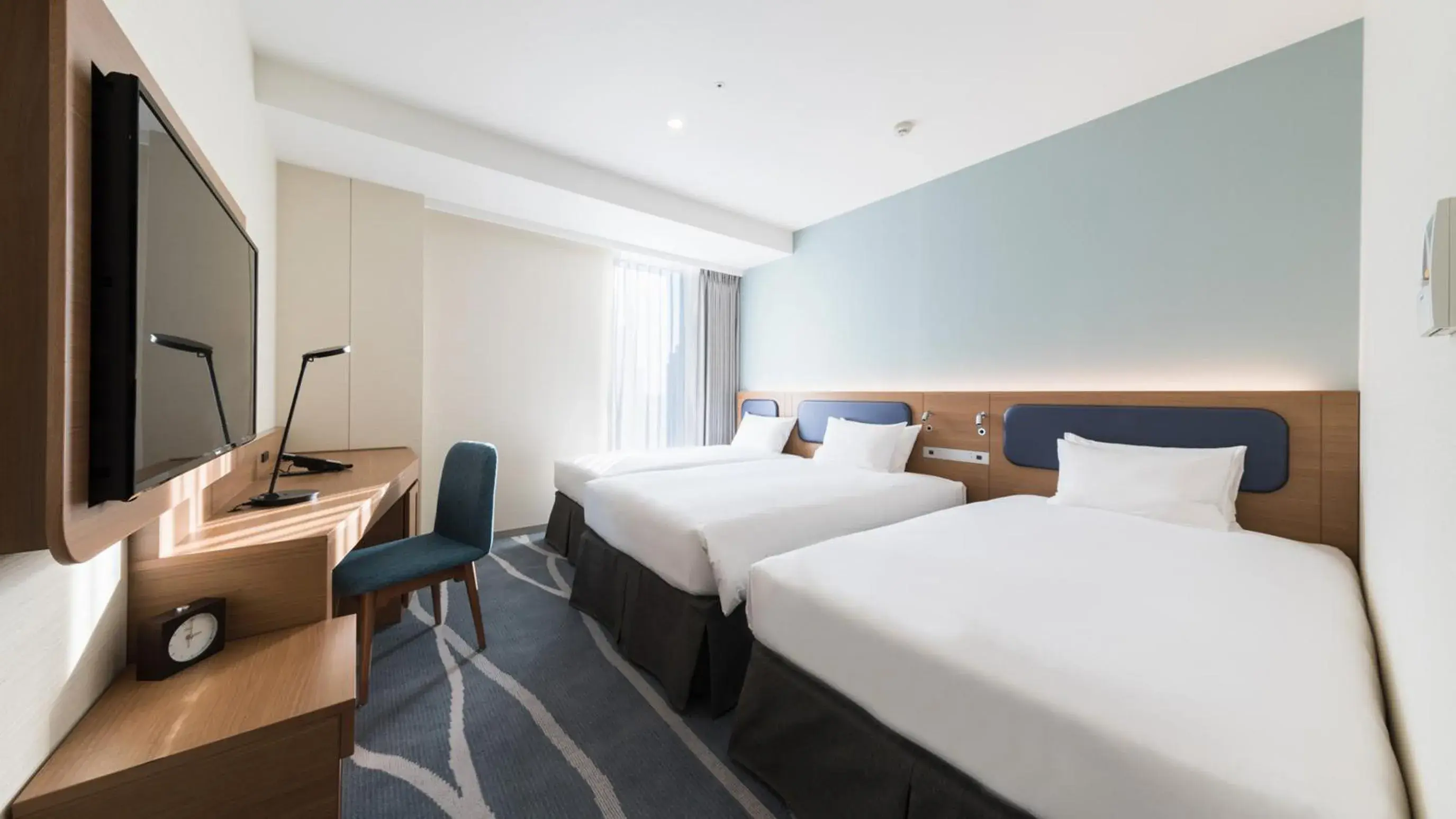 Bed in JR-East Hotel Mets Funabashi Bed in JR-East Hotel Mets Funabashi