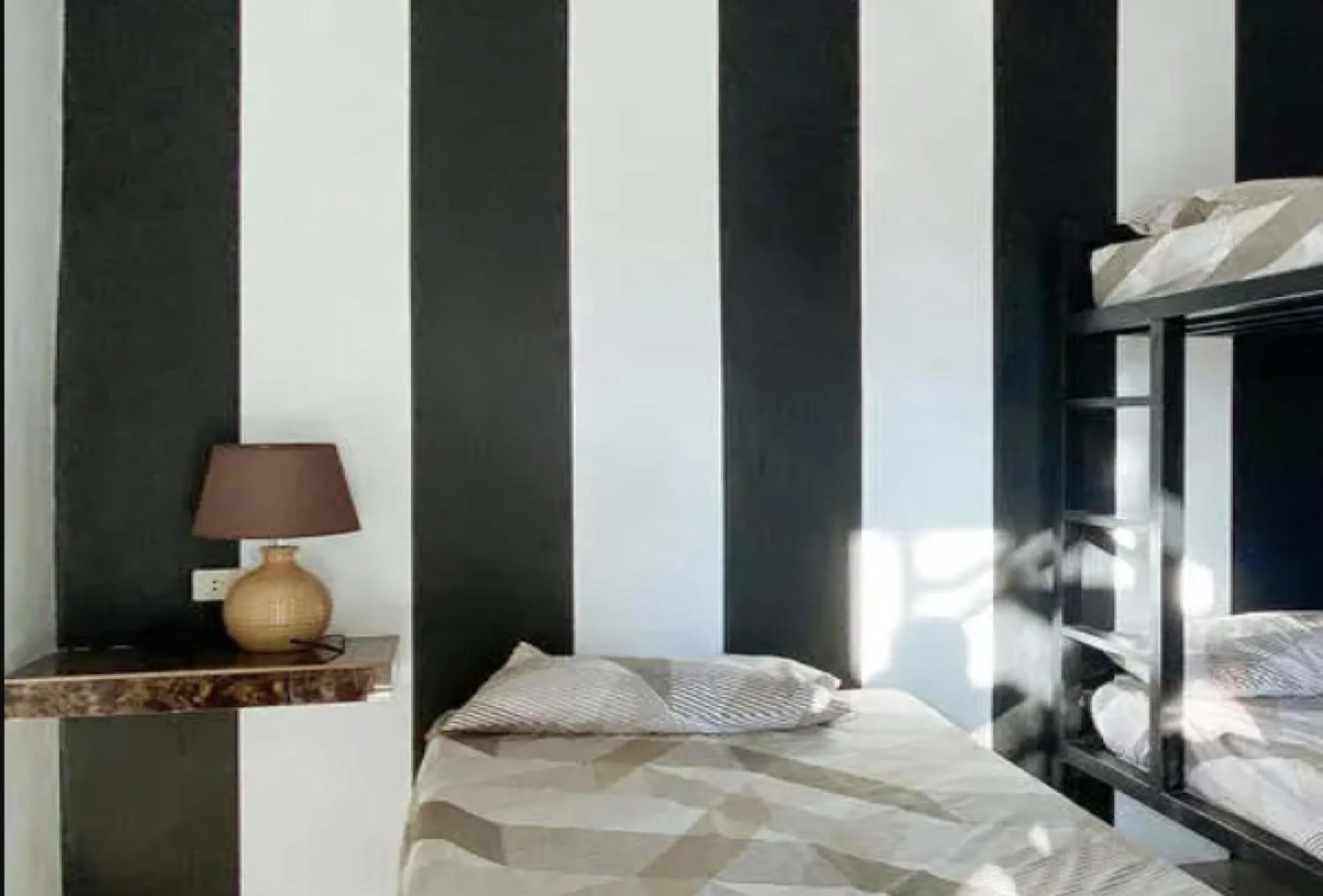 Bed in RedDoorz @ Piamonte Apartelle Santo Tomas Batangas