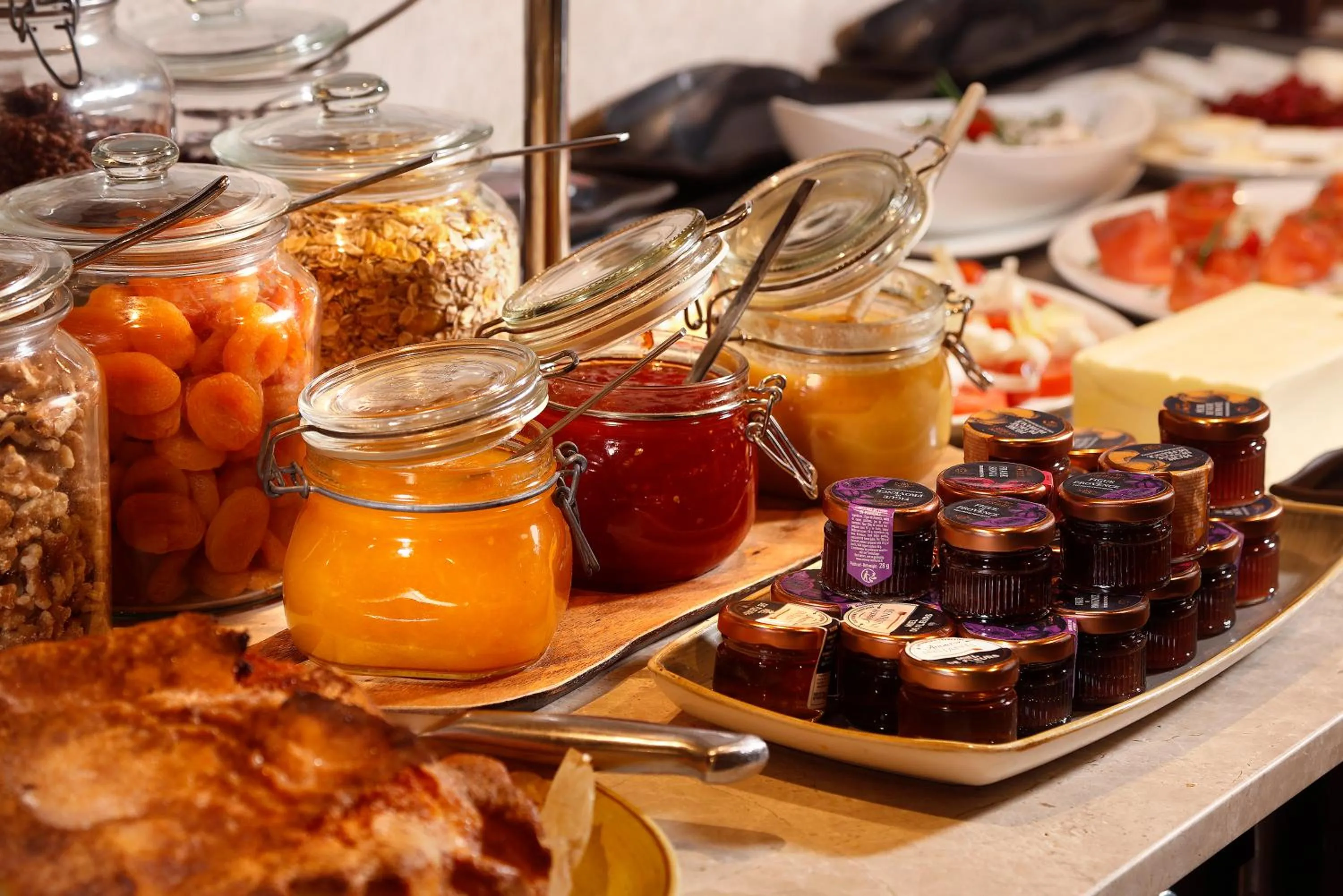 Food and drinks in Wilson Boutique Hotel