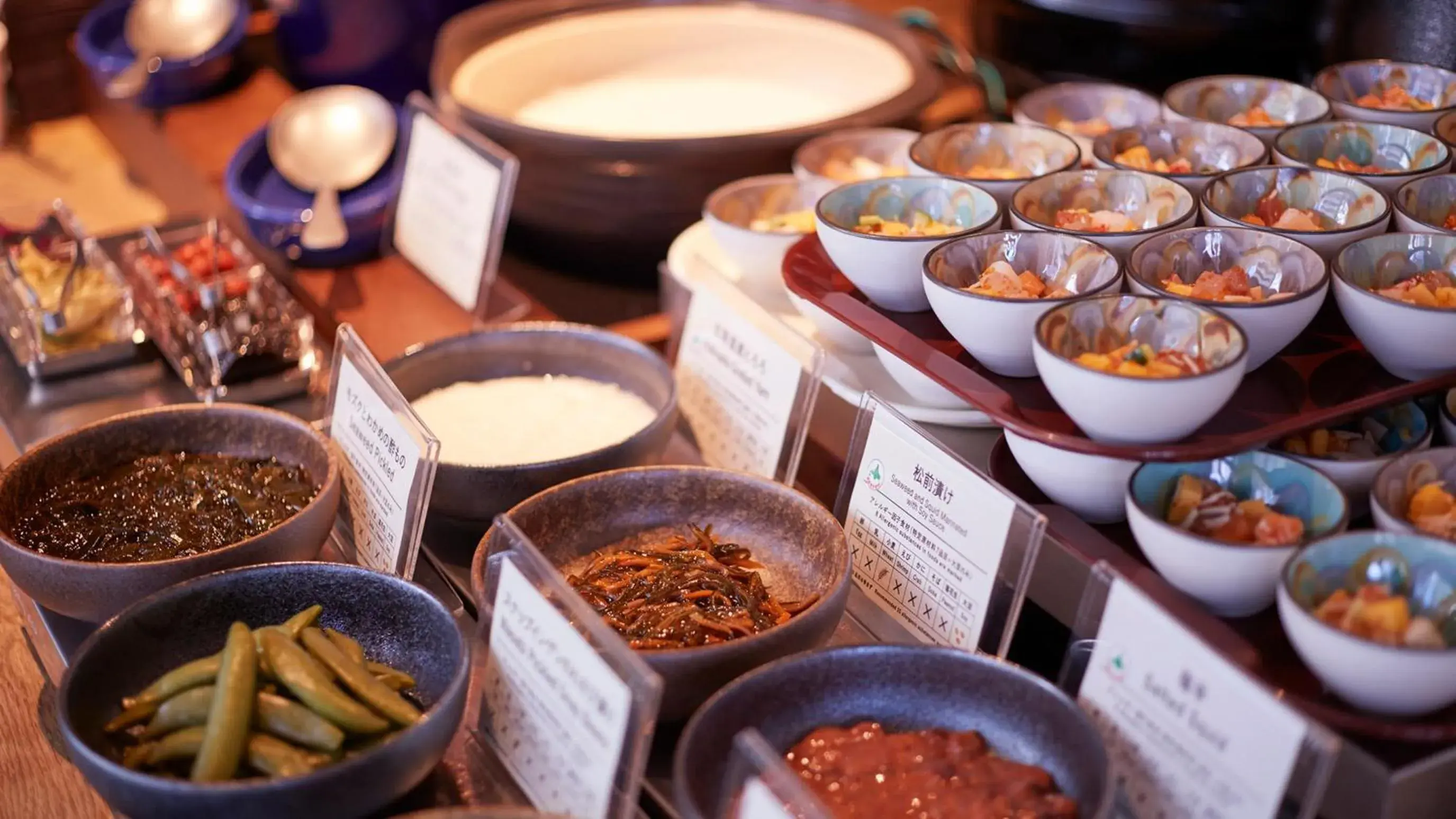 Food and drinks in JR East Hotel Mets Premier Sapporo Food and drinks in JR East Hotel Mets Premier Sapporo