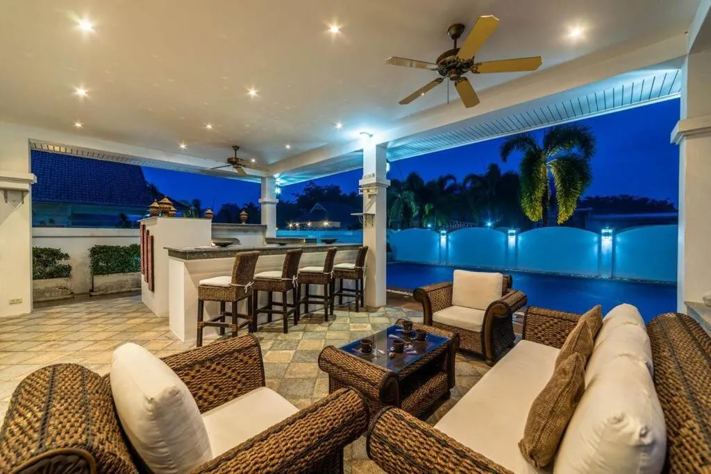 Private 3 Bedroom Pool Villa PP10