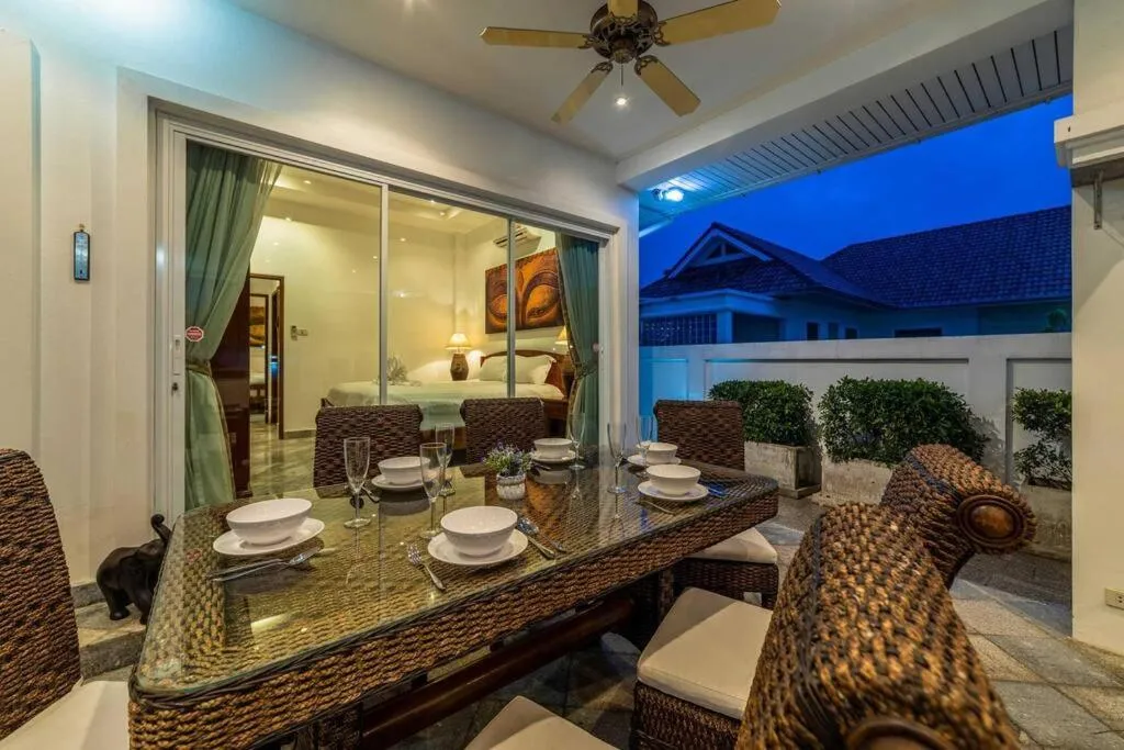 Private 3 Bedroom Pool Villa PP10