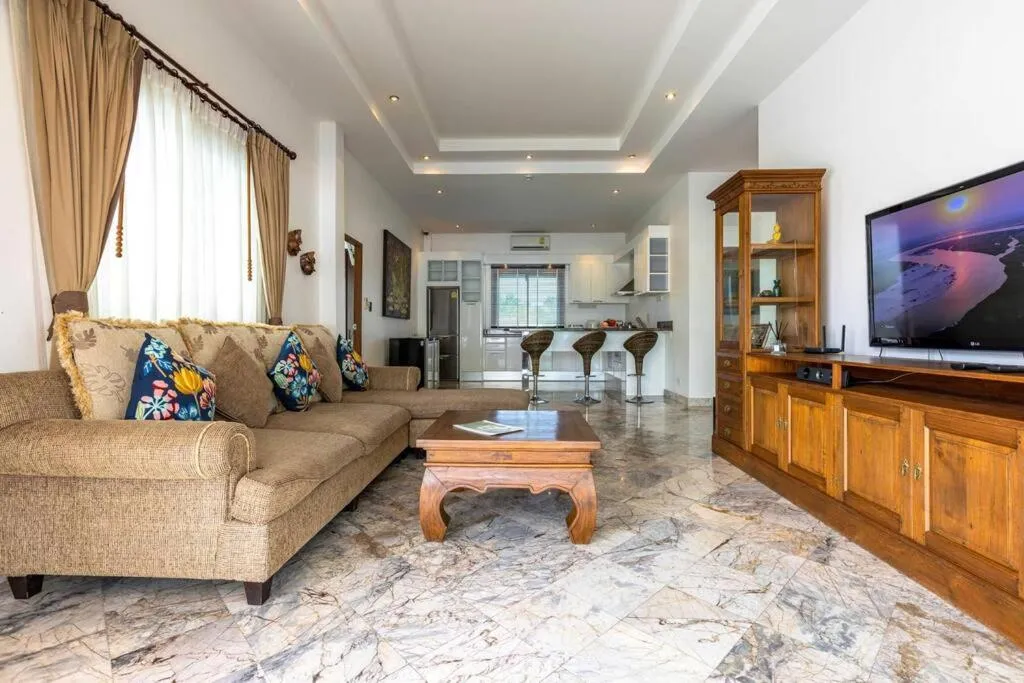 Private 3 Bedroom Pool Villa PP10