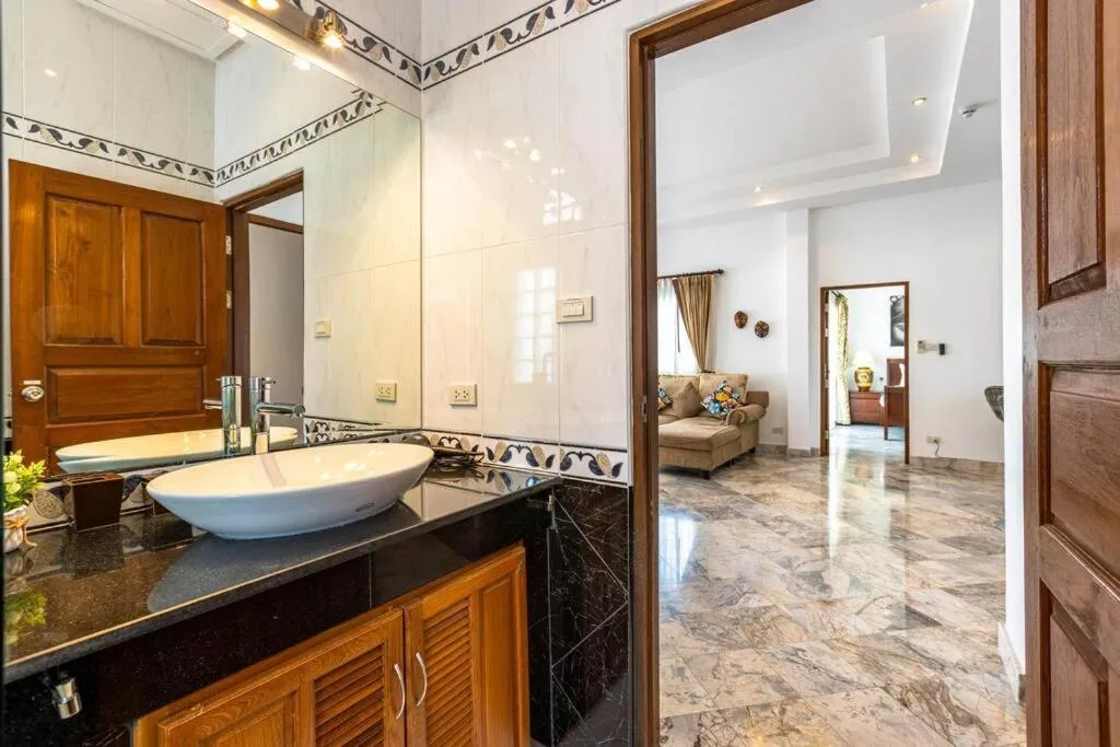 Private 3 Bedroom Pool Villa PP10