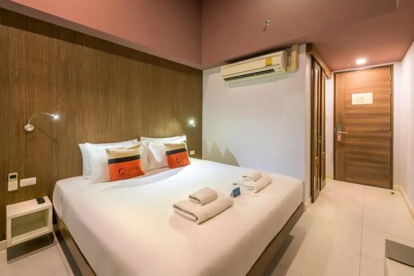 Standard Double Room with no window in Centro One Patong Standard Double Room with no window in Centro One Patong