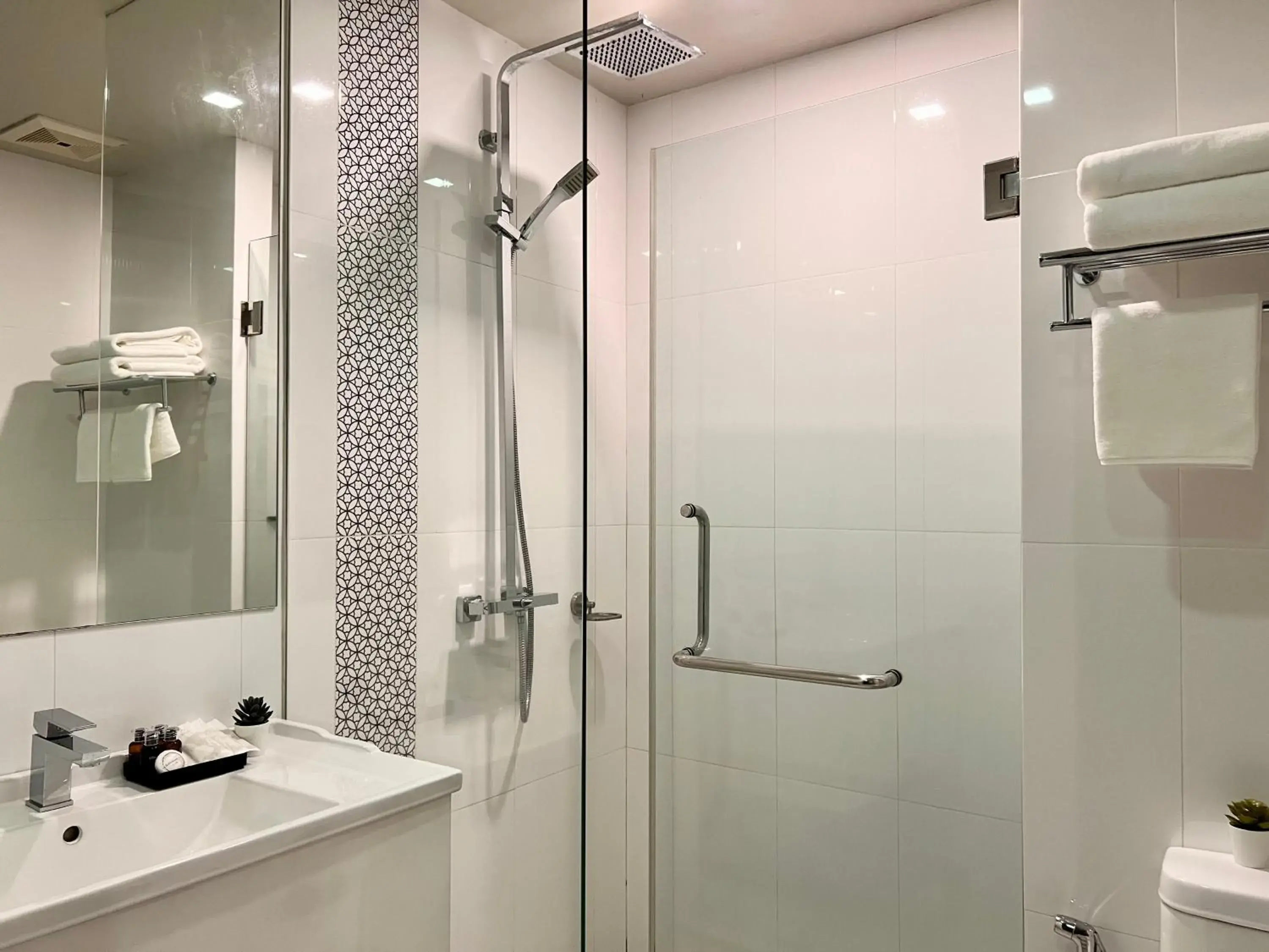 Bathroom in Centro One Patong Bathroom in Centro One Patong