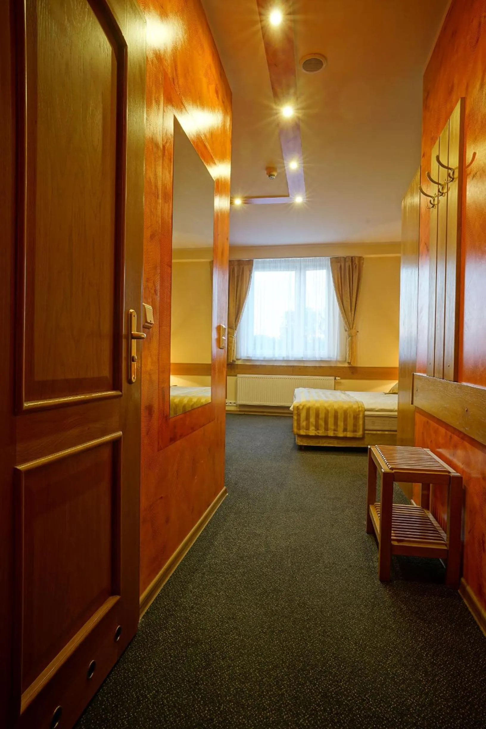 Bed in Noclegi w Lublińcu Lubex