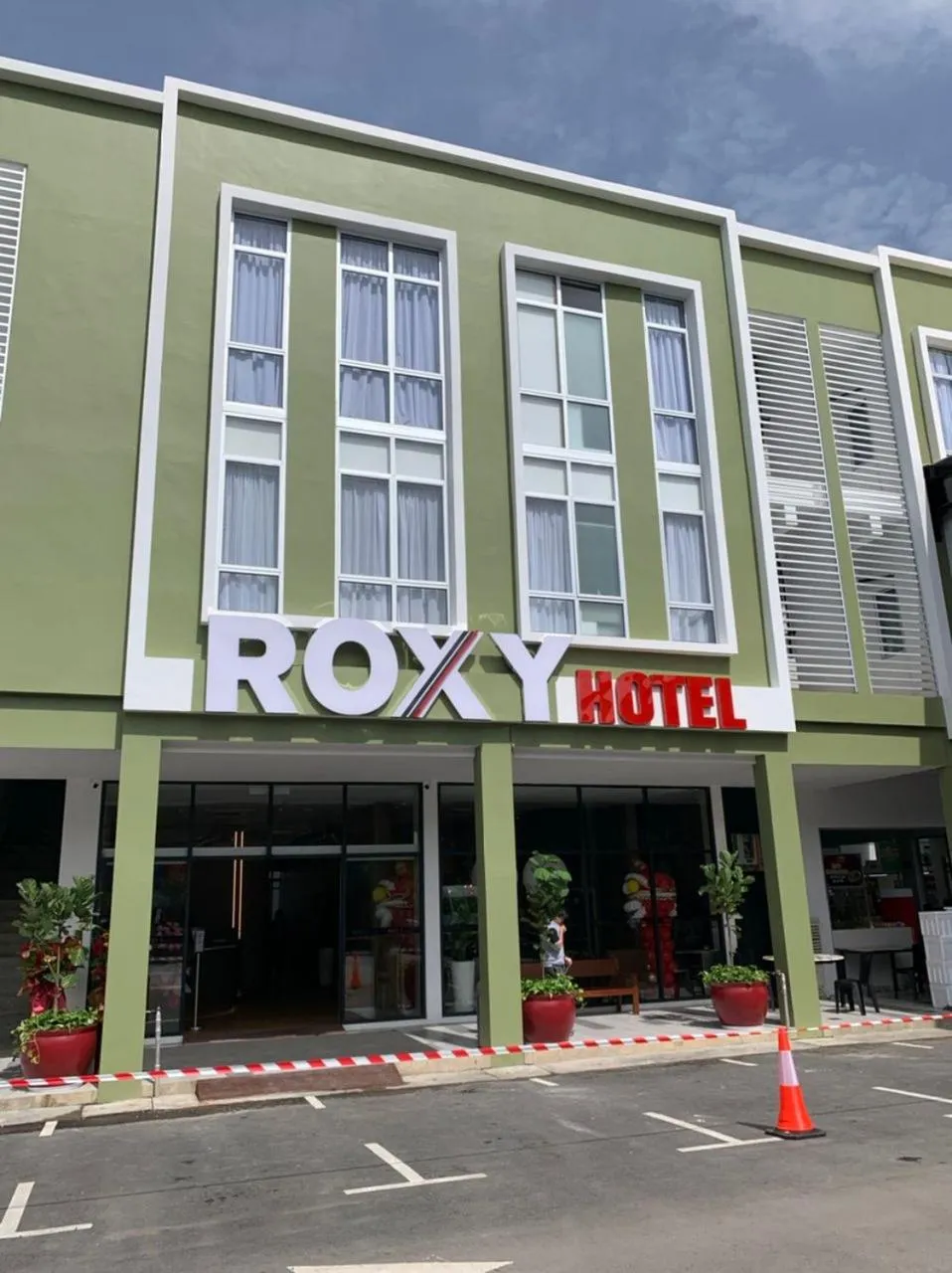 Property building in Roxy Hotel Sri Aman