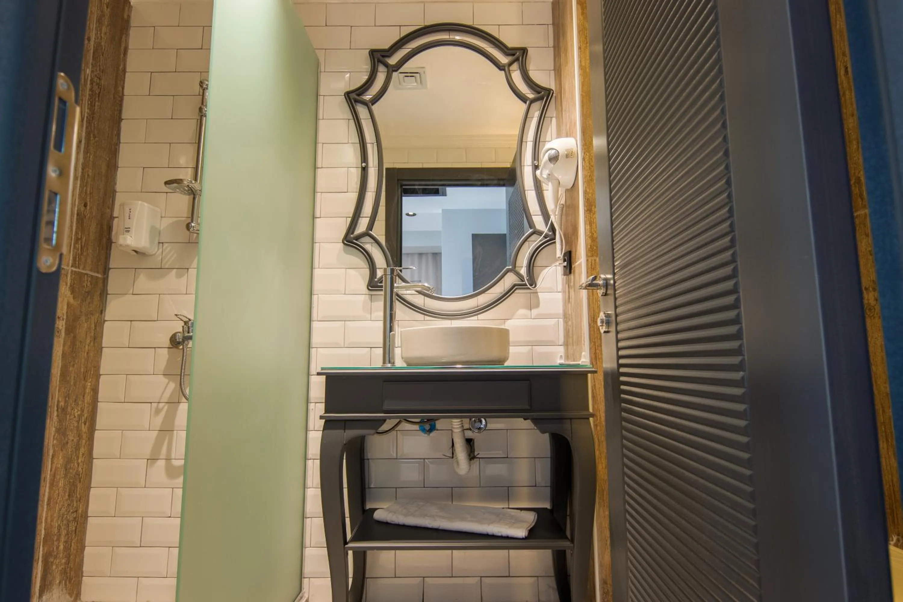 Bathroom in SHERLOCK HOMES HOTELS
