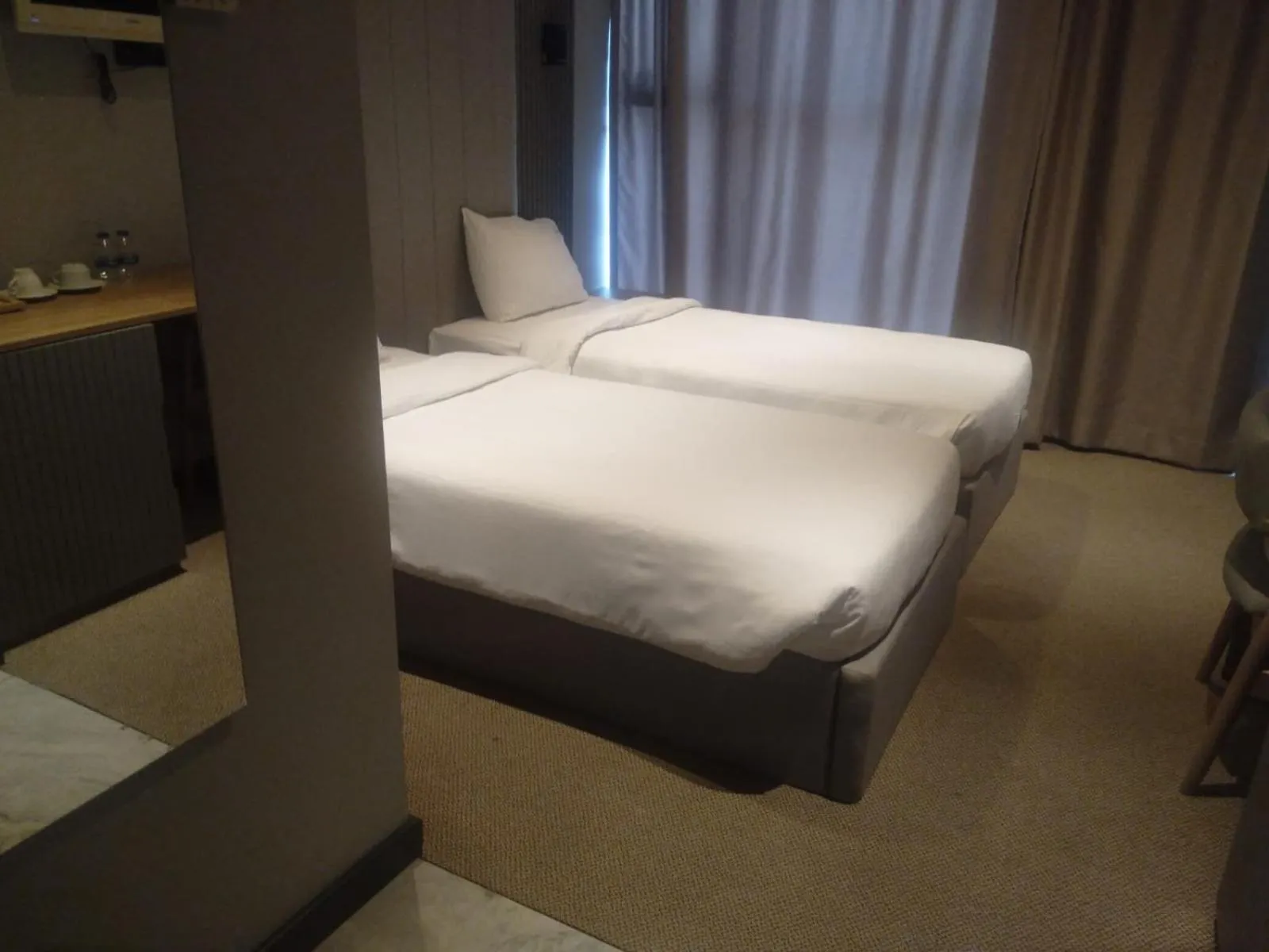 Bed in SHERLOCK HOMES HOTELS