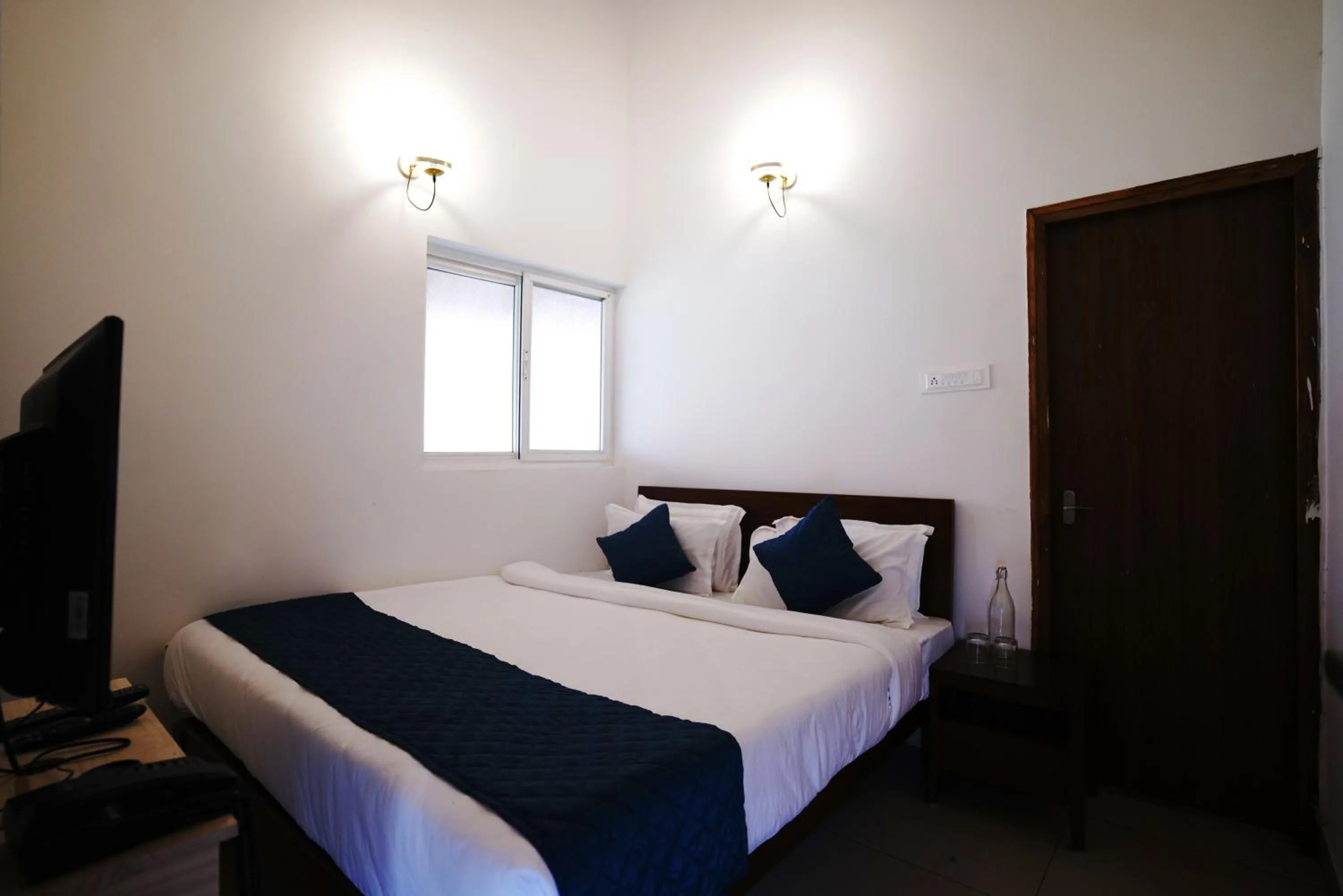 Bed in Ravishing Retreat Resort