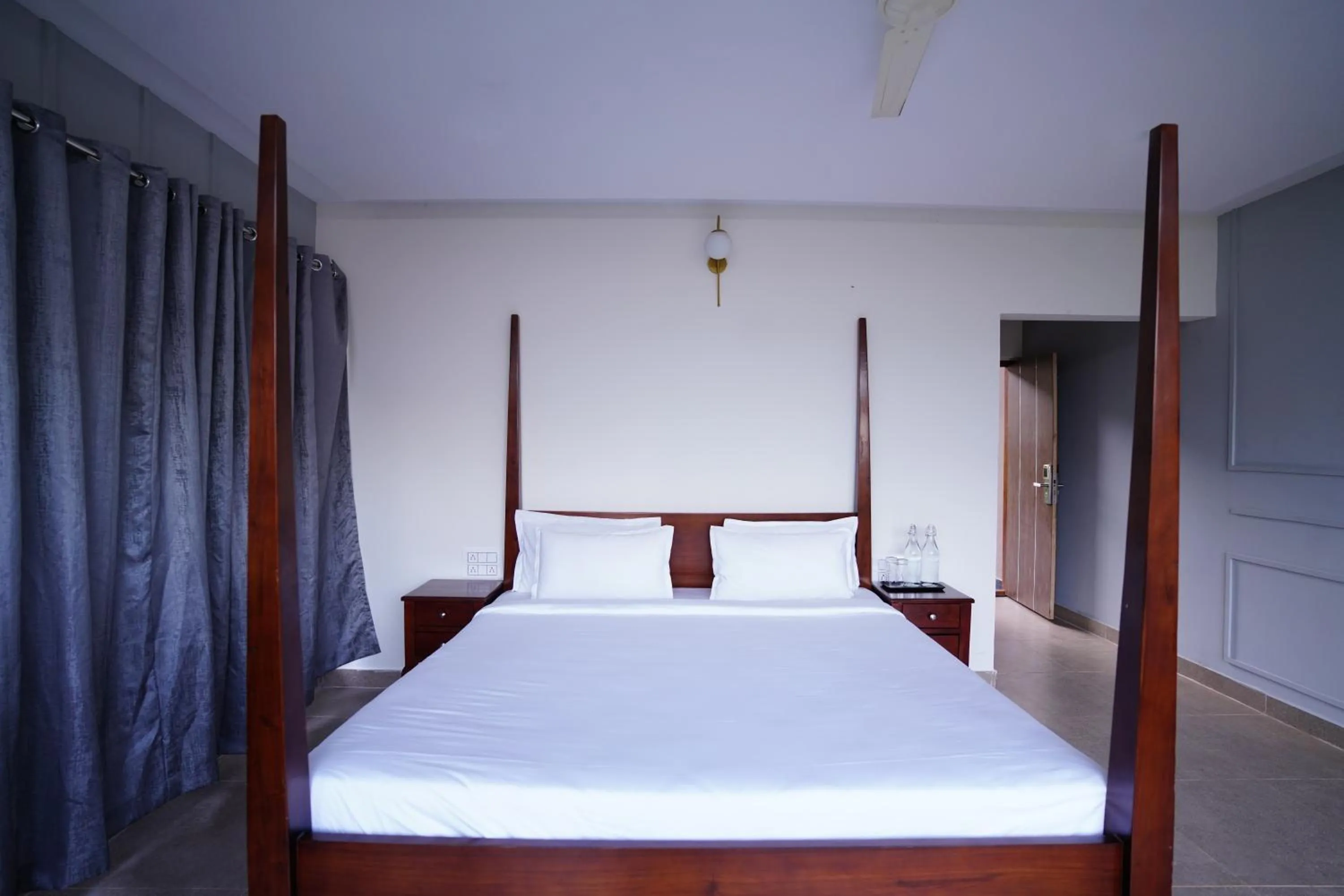 Bed in Ravishing Retreat Resort