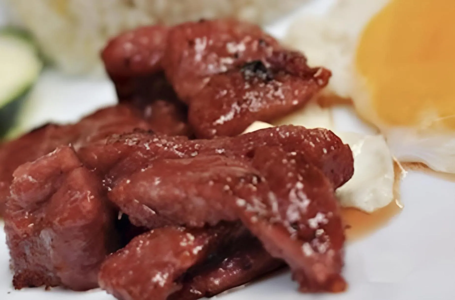 Food and drinks in Aquaventure Reef Club