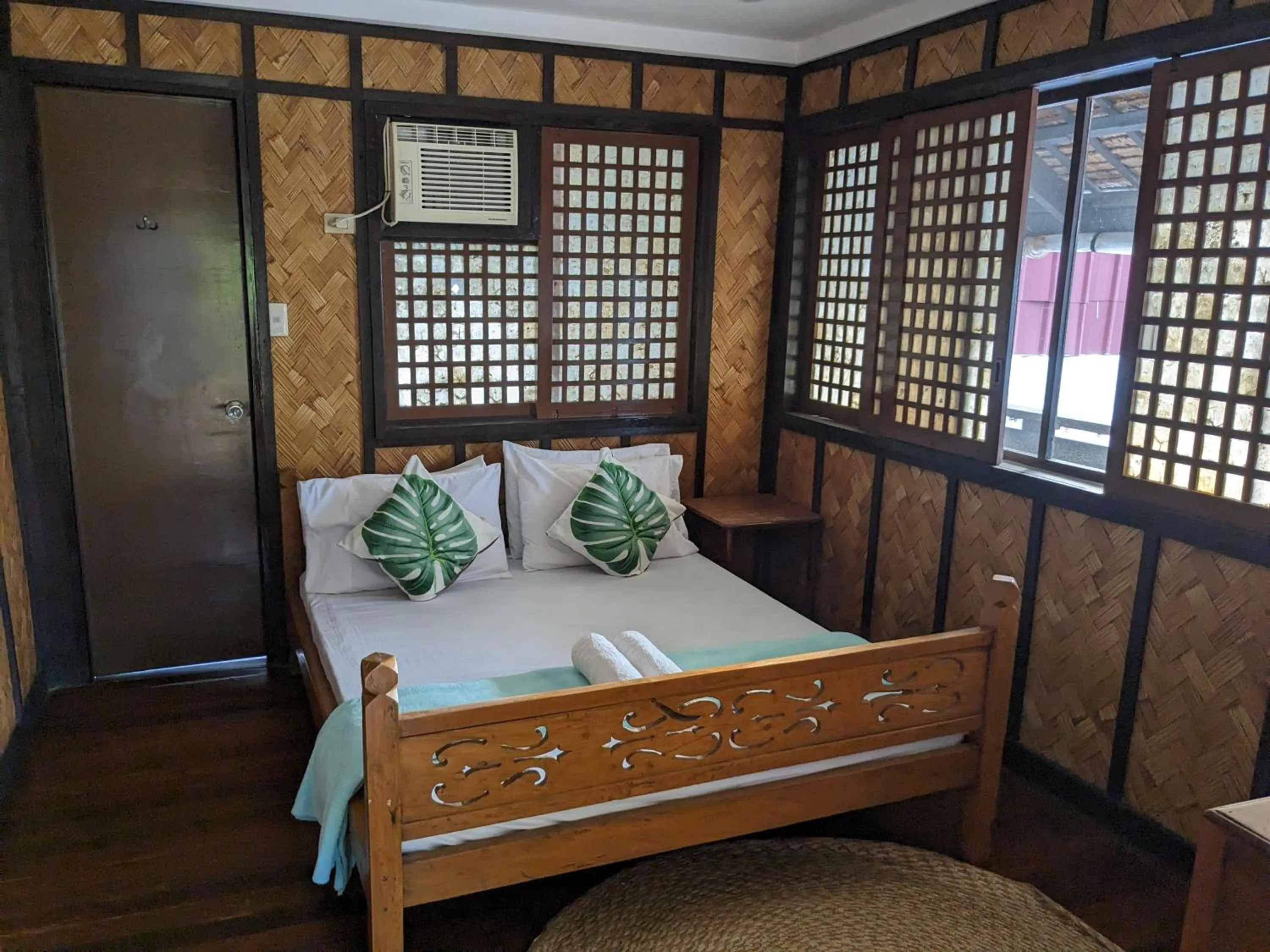 Bed in Aquaventure Reef Club