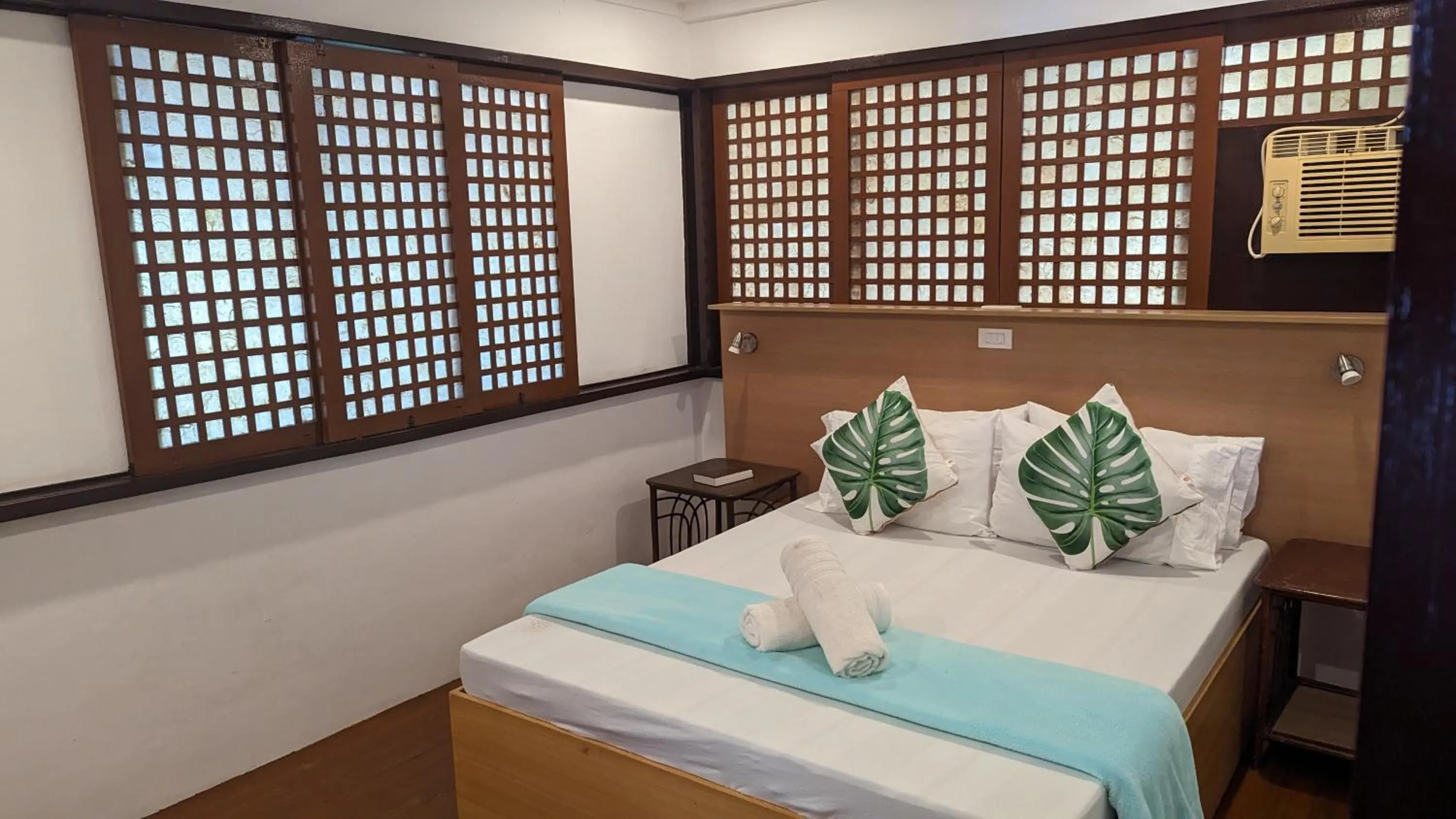 Bed in Aquaventure Reef Club