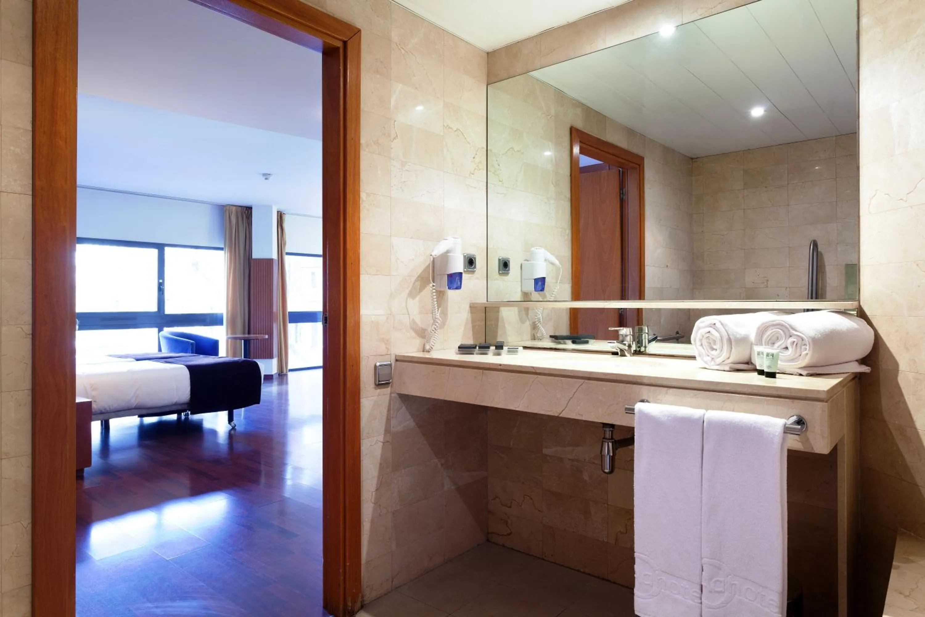 Bathroom in Hotel Viladomat