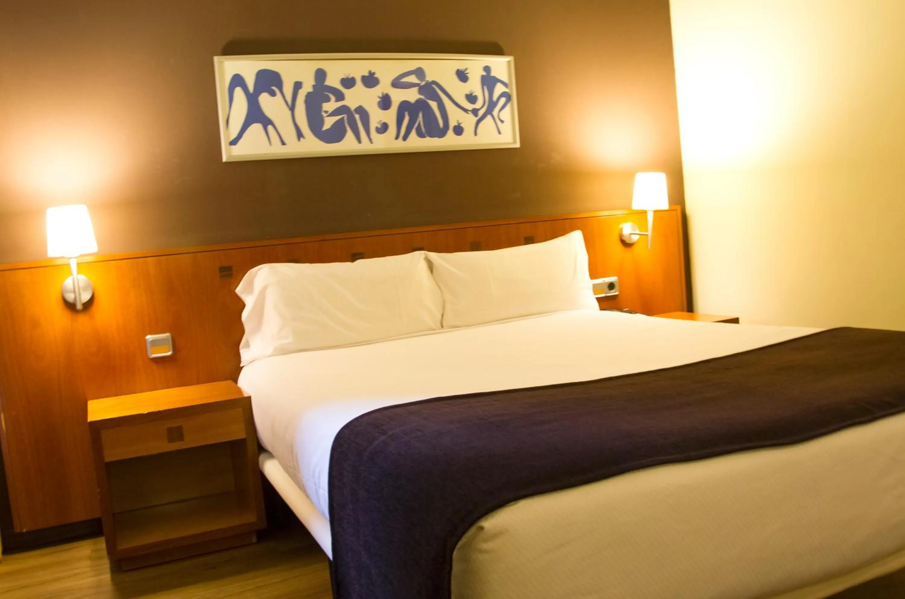 View (from property/room), Bed in Hotel Viladomat