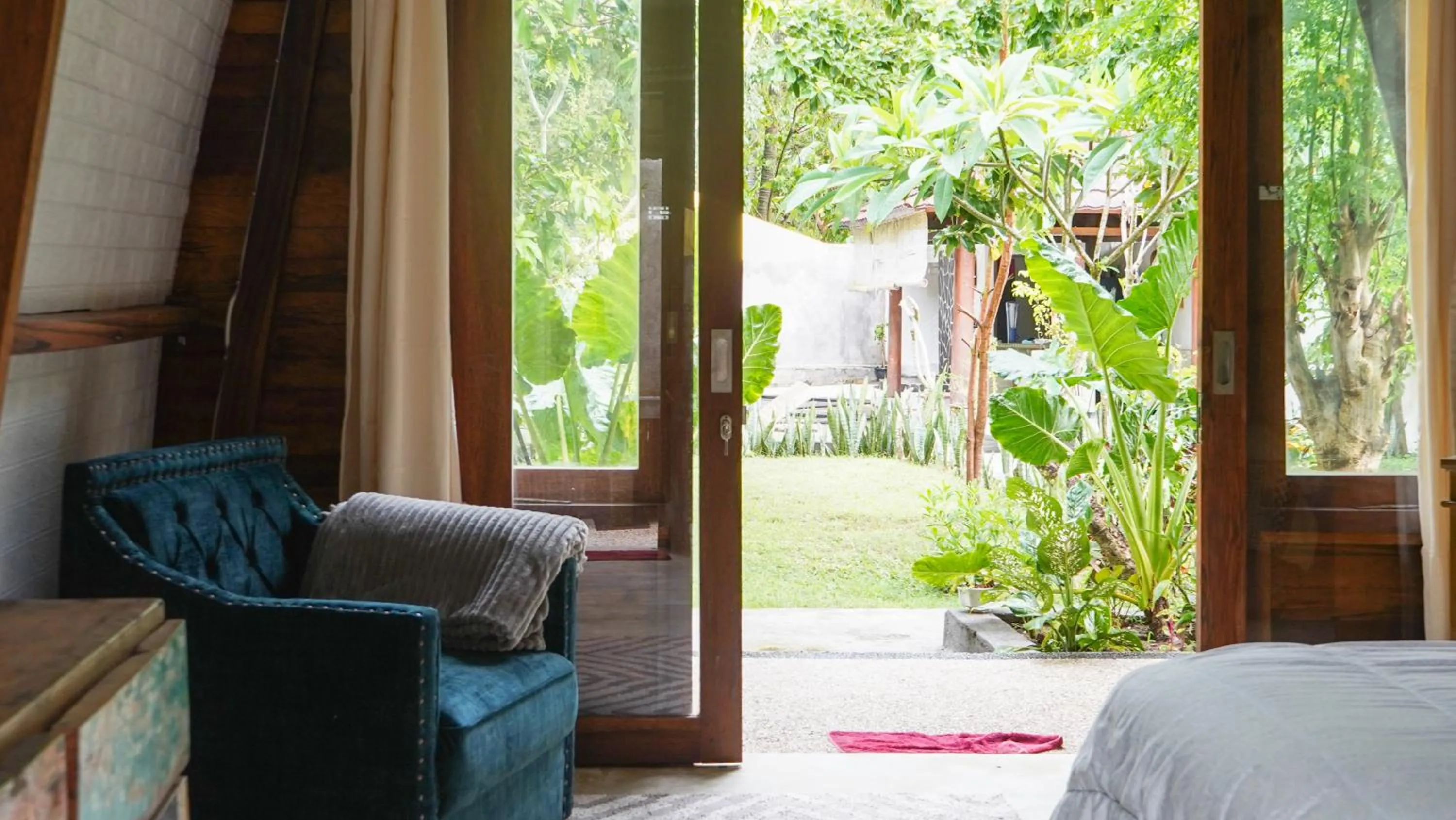 Seating area in Lullabi Lumbung Villa