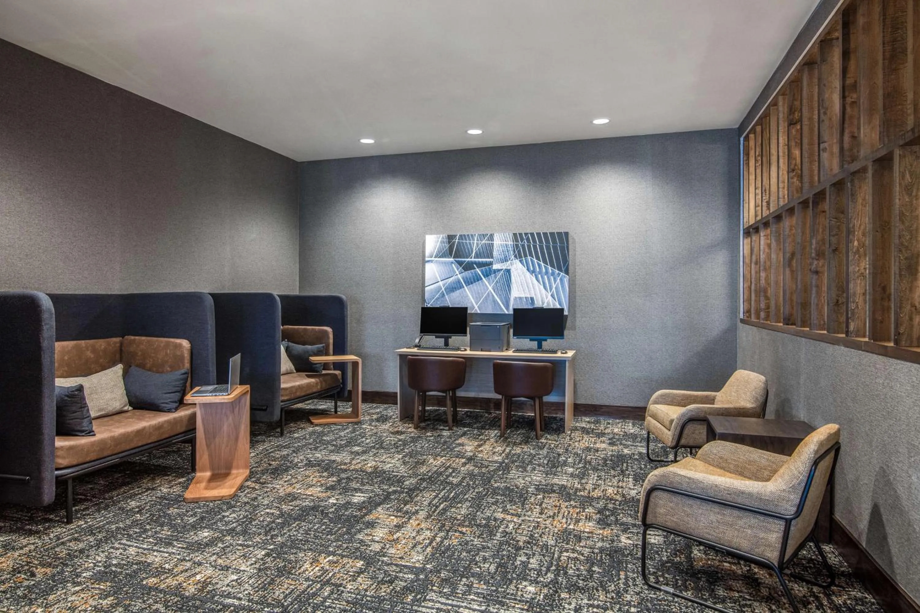 Lobby or reception in Hyatt Place Newark-Silicon Valley