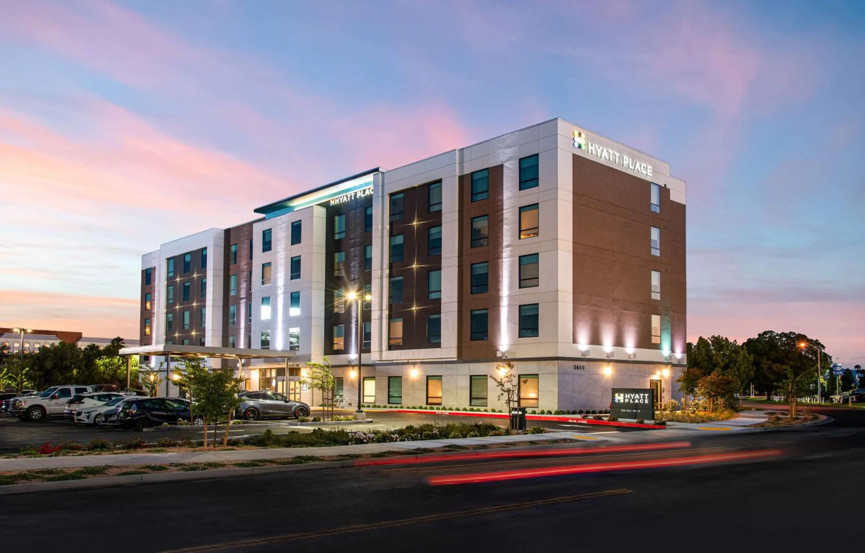 Property building in Hyatt Place Newark-Silicon Valley
