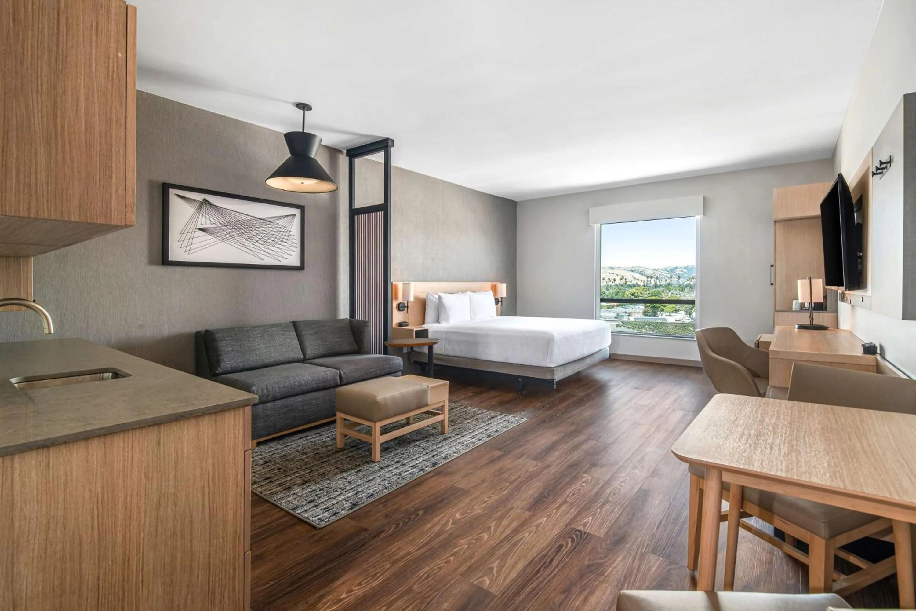 Bedroom, Bed in Hyatt Place Newark-Silicon Valley