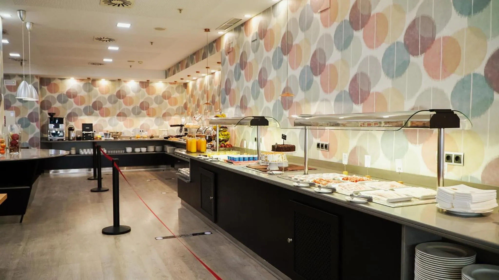 Buffet breakfast in Vértice Sevilla