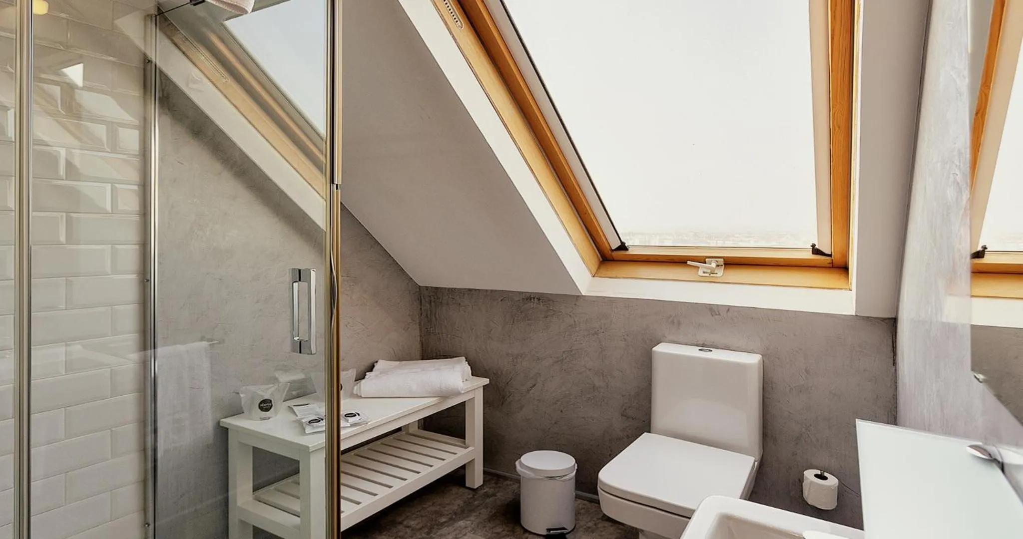 Bathroom in Vértice Sevilla