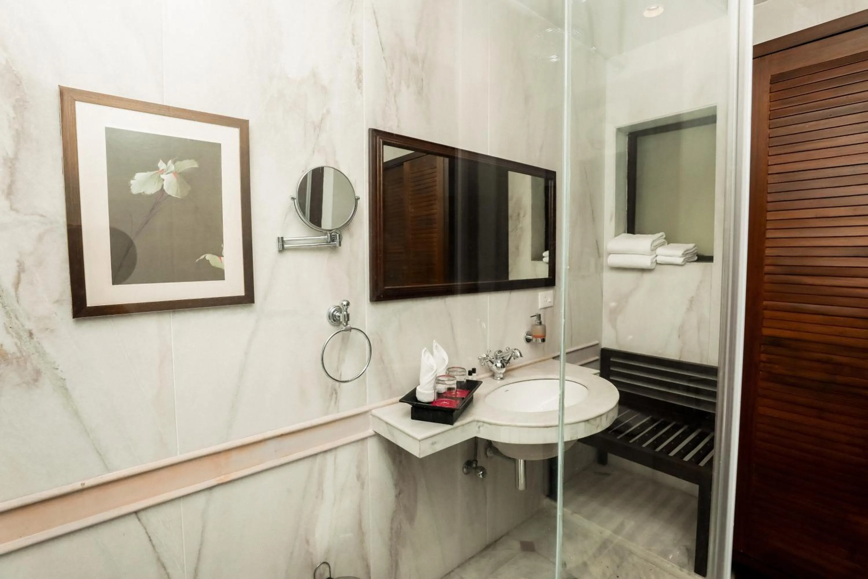 Bathroom in Saptapuri by Royal Orchid Hotels Limited Varanasi