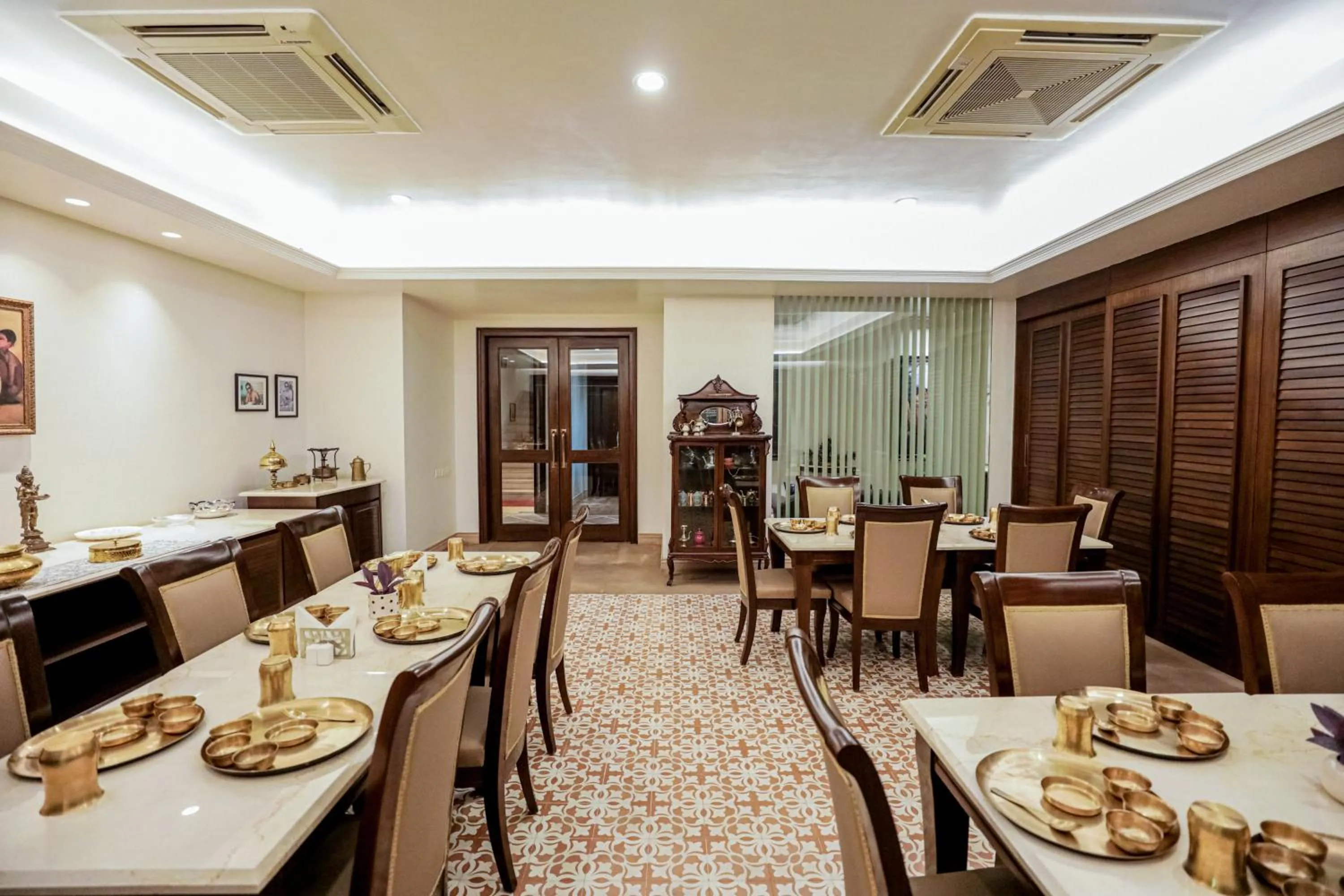 Restaurant/places to eat in Saptapuri by Royal Orchid Hotels Limited Varanasi