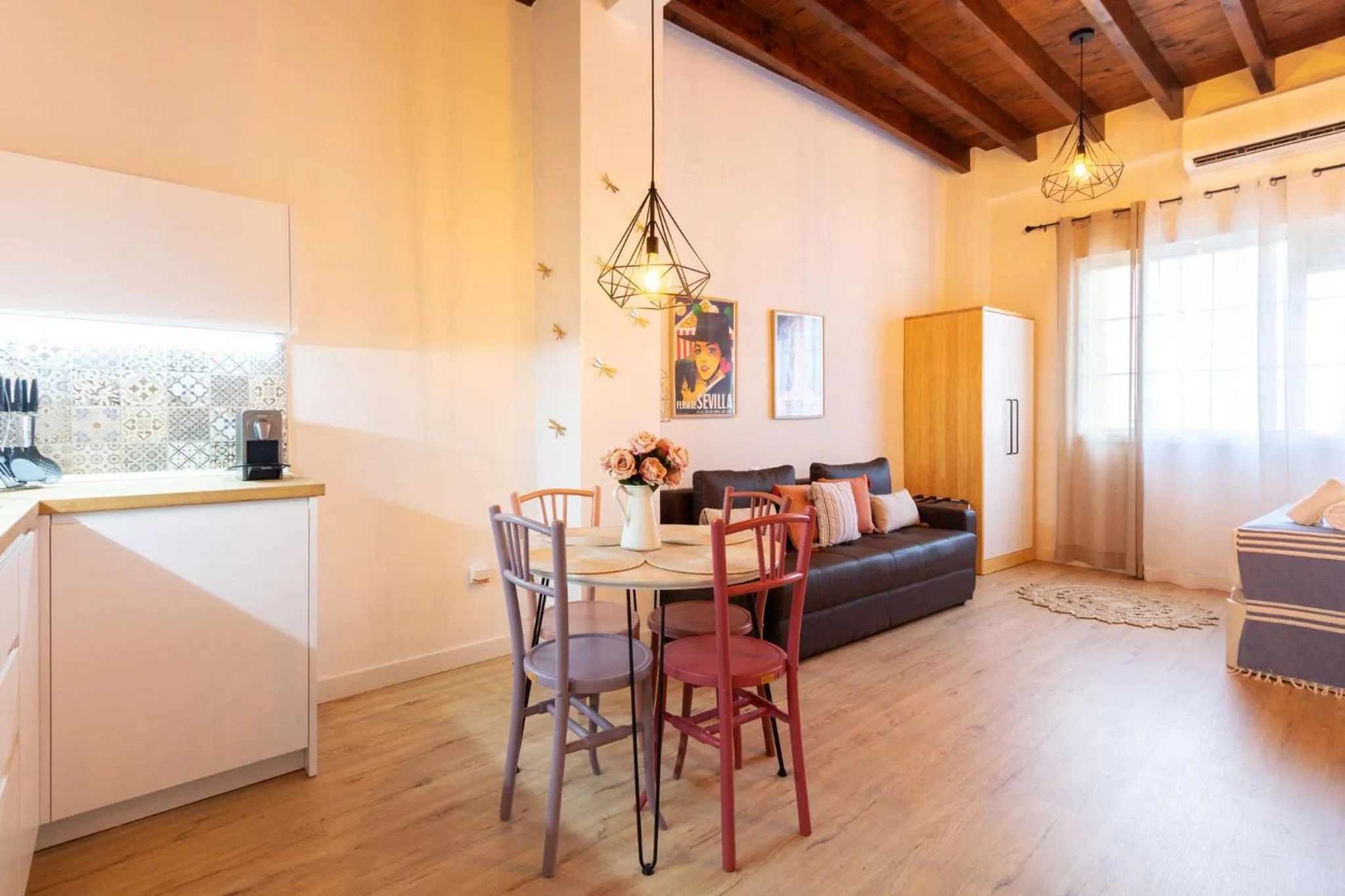 Fabie Triana Loft by Valcambre
