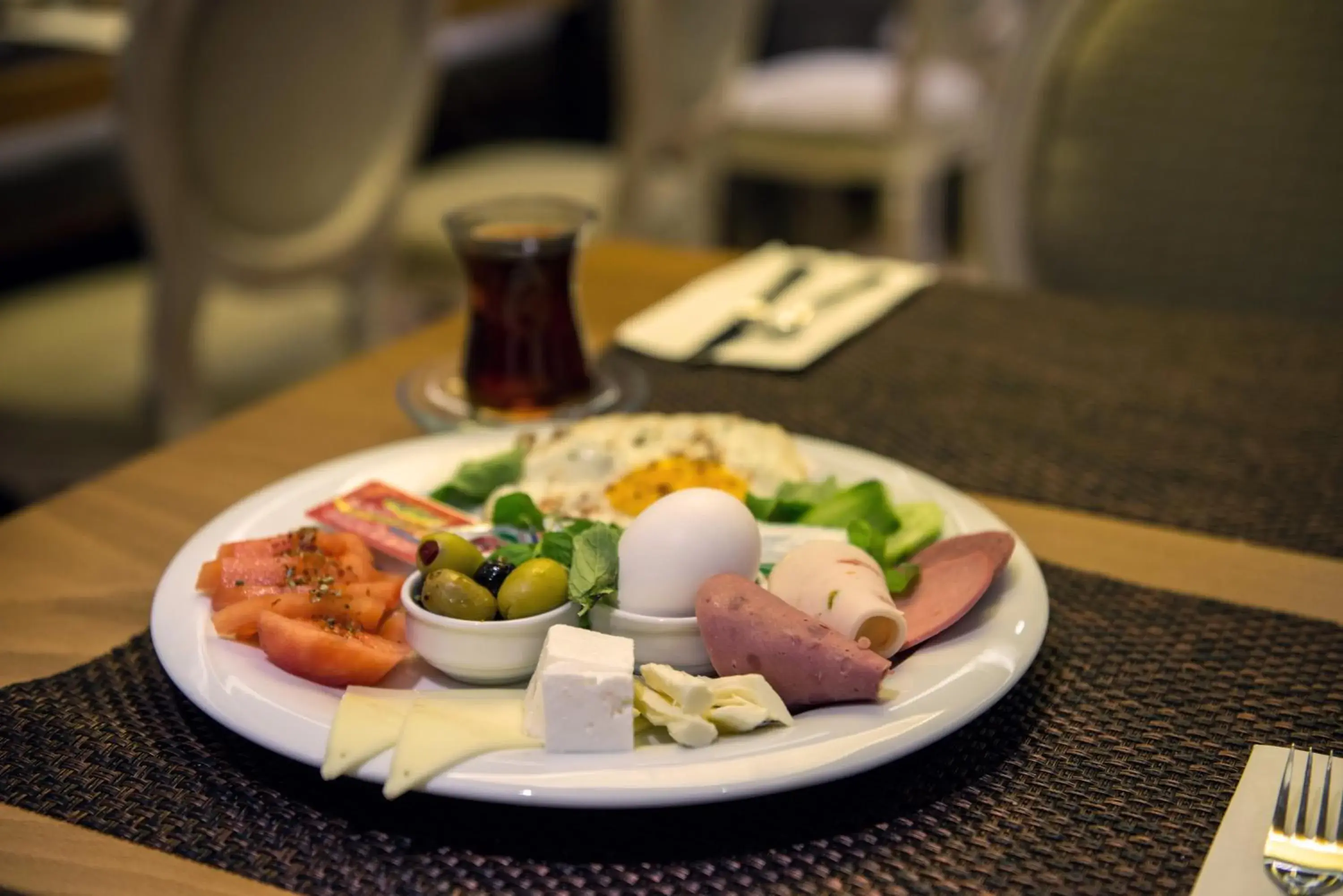 Restaurant/places to eat in GK Regency Suites Hotel Restaurant/places to eat in GK Regency Suites Hotel