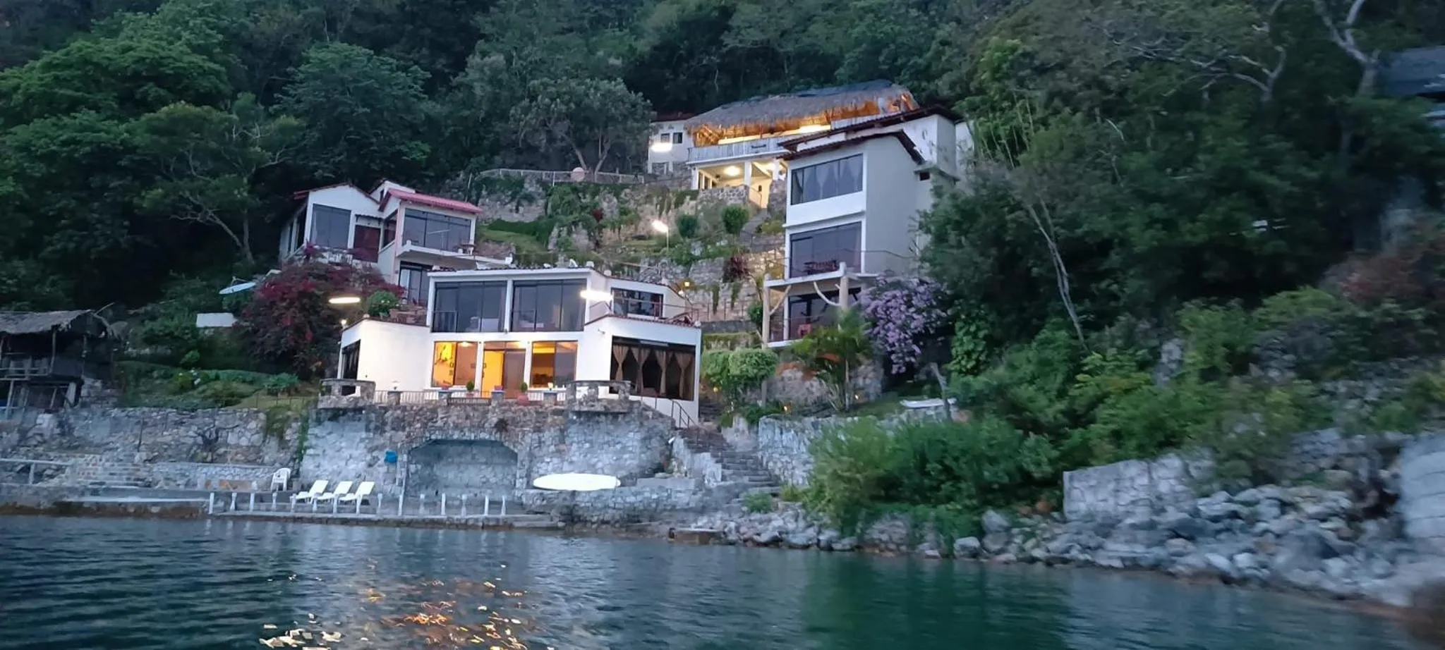 Lake view in Hotel Restaurante La Villa de los Dioses