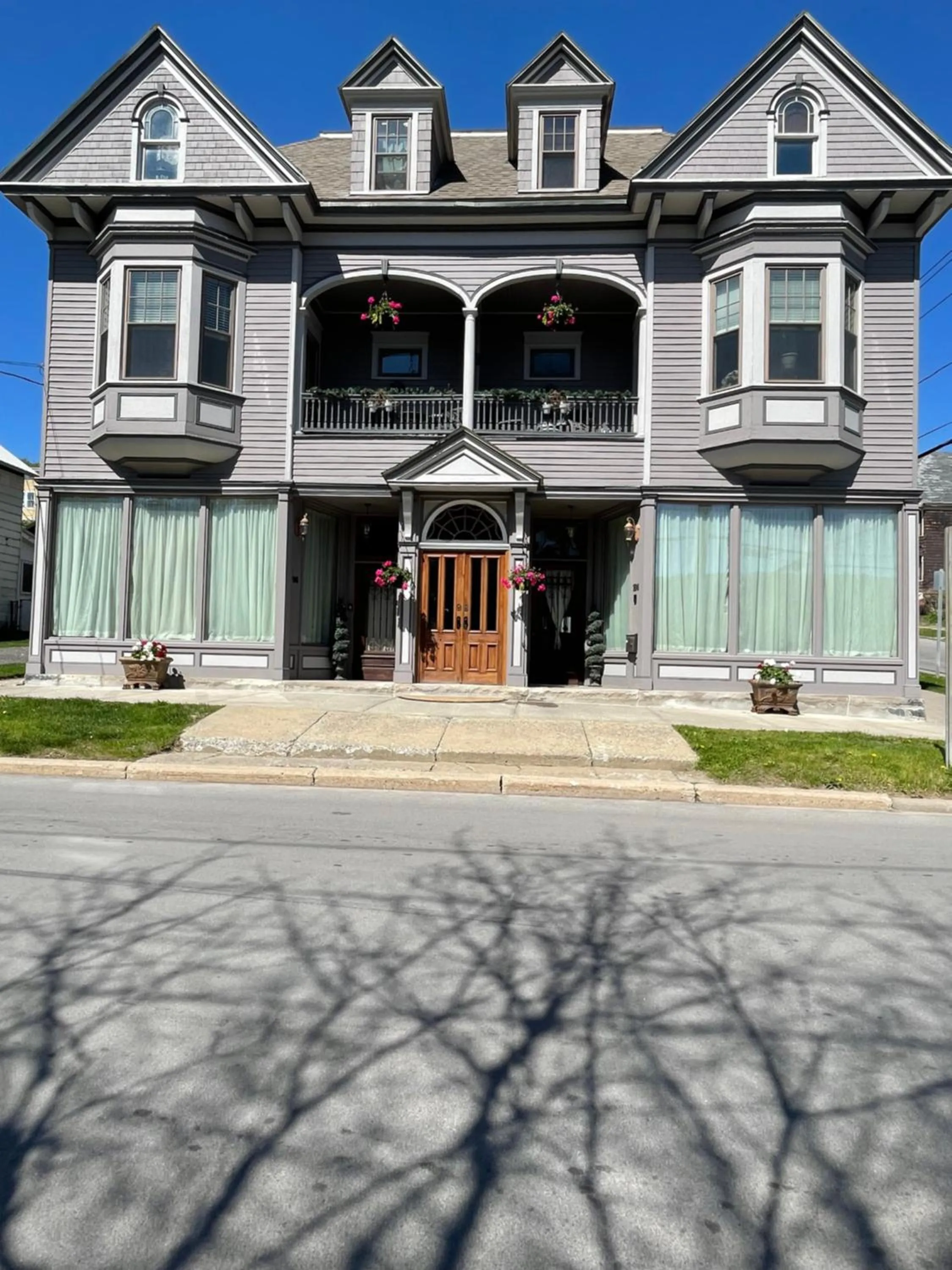 Redefined Alchemy LLC