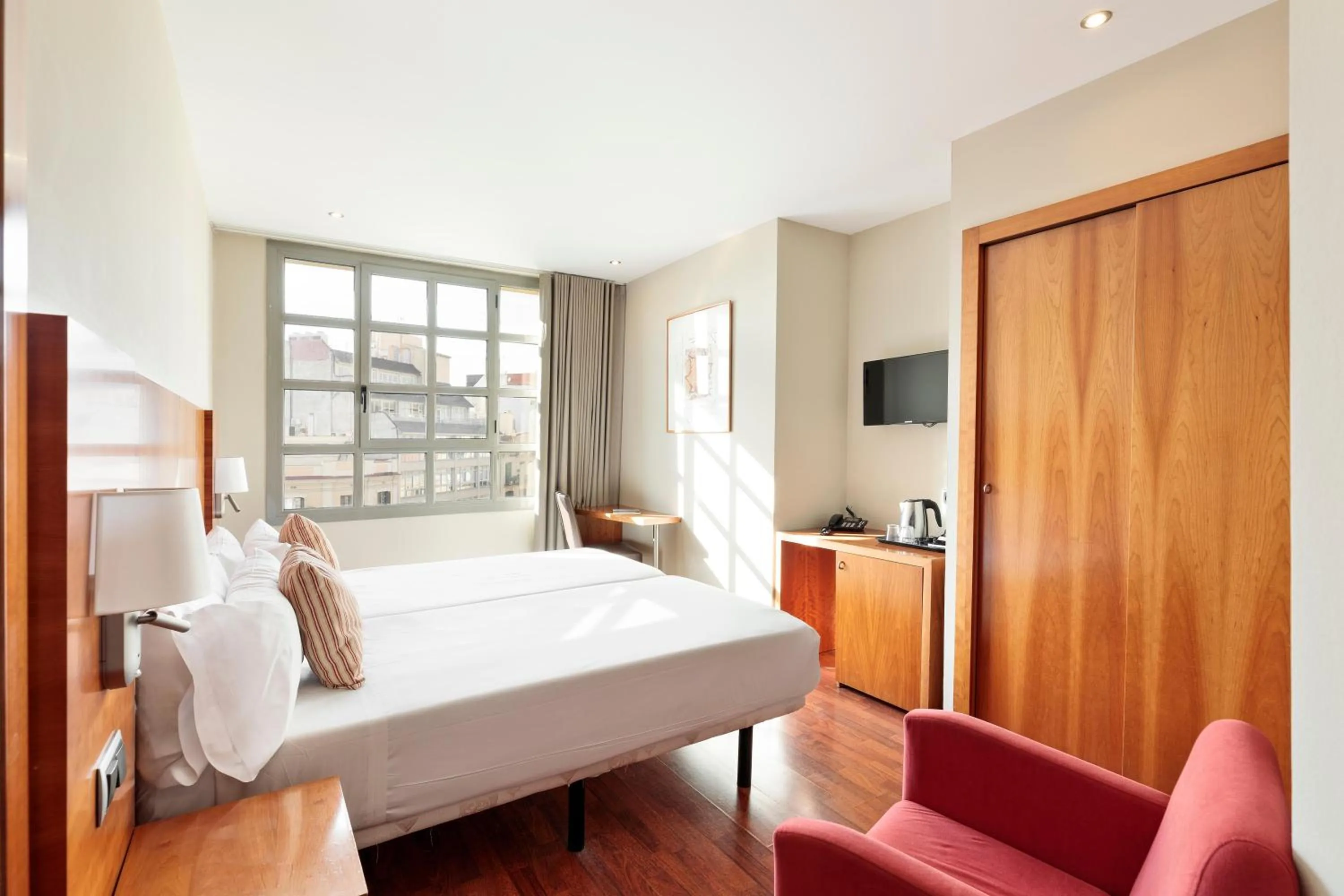 Photo of the whole room, Bed in Hotel Best Aranea