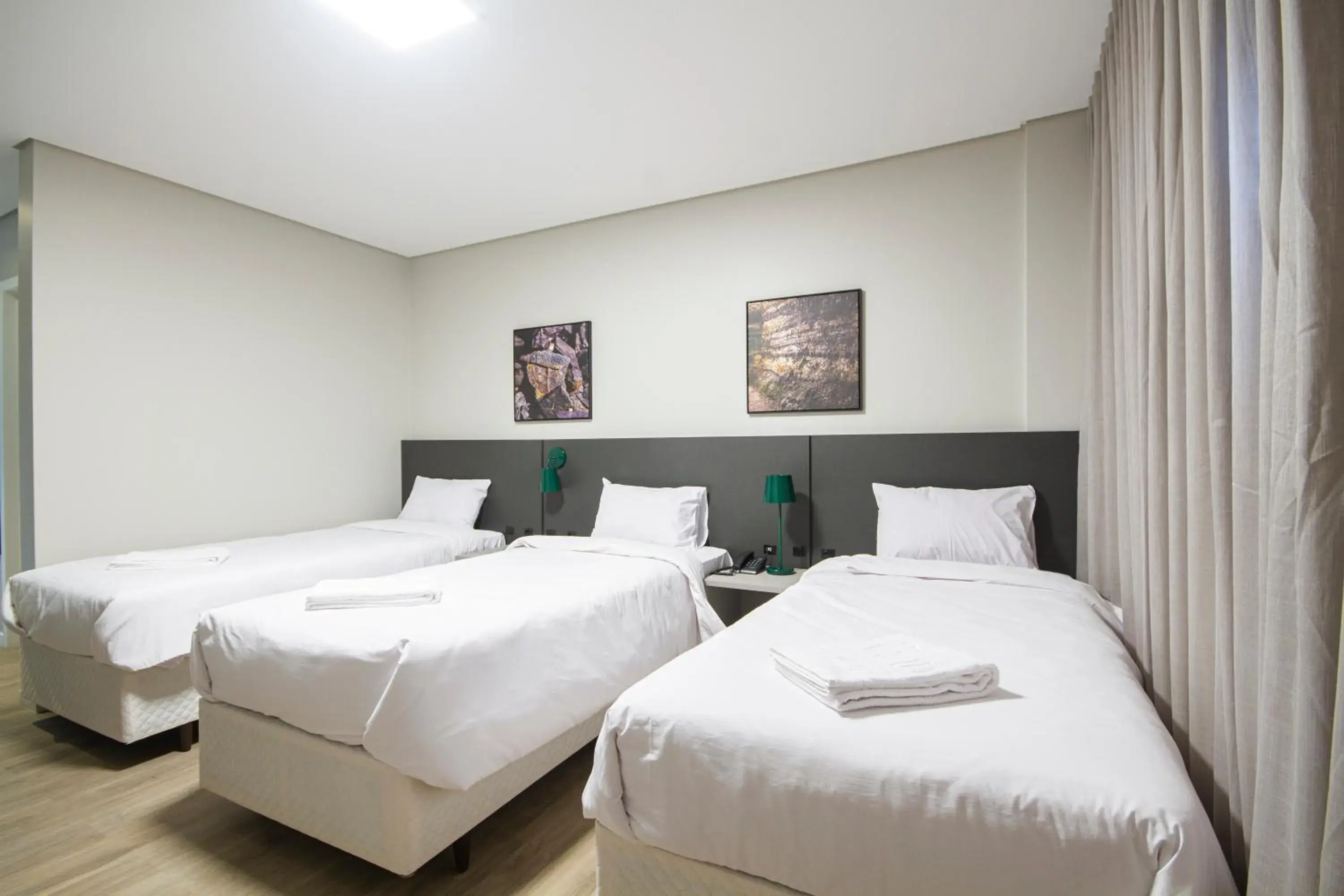 Triple Room in Hotel Darolt Criciúma Triple Room in Hotel Darolt Criciúma