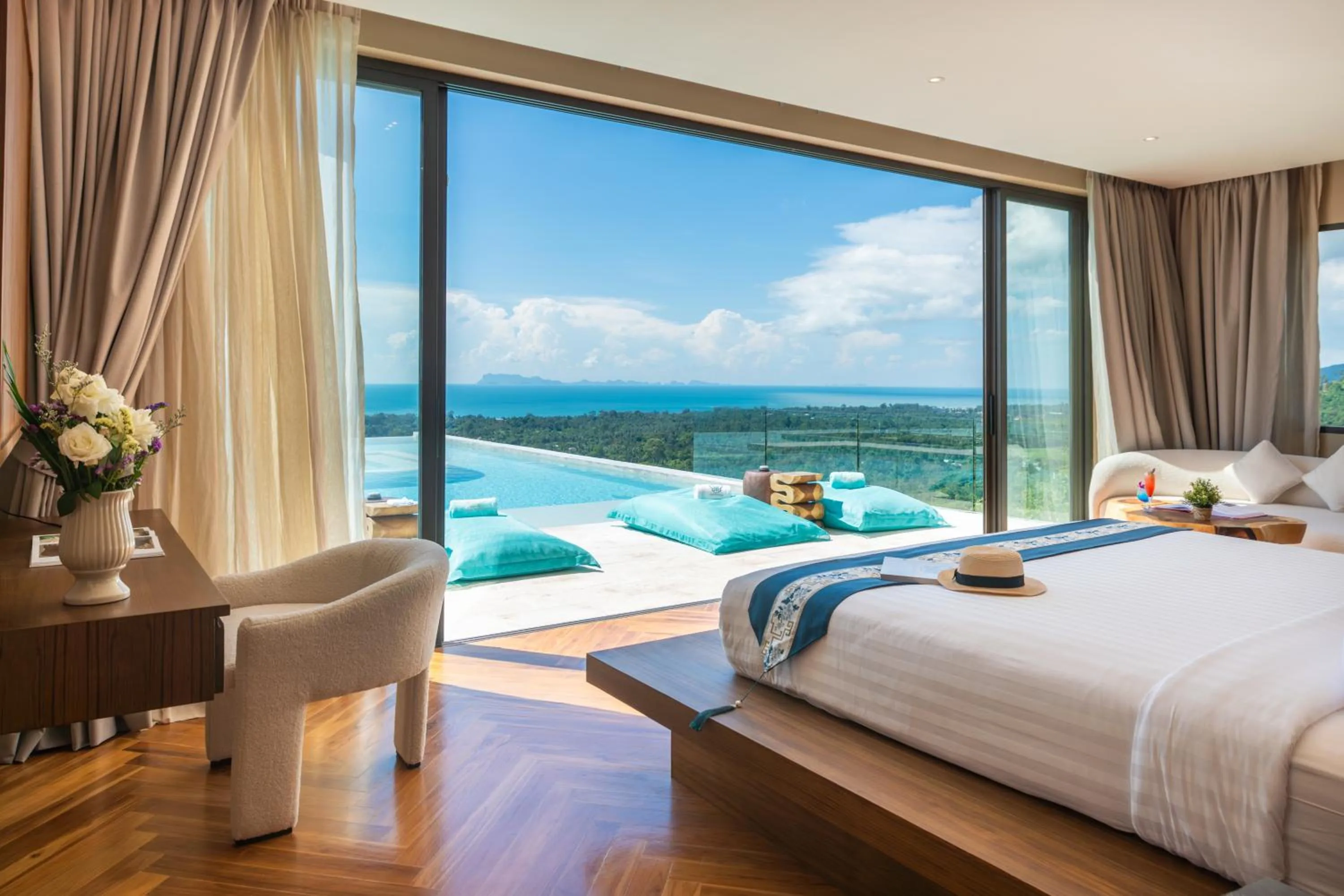 Bed in Ida B Domain Resort