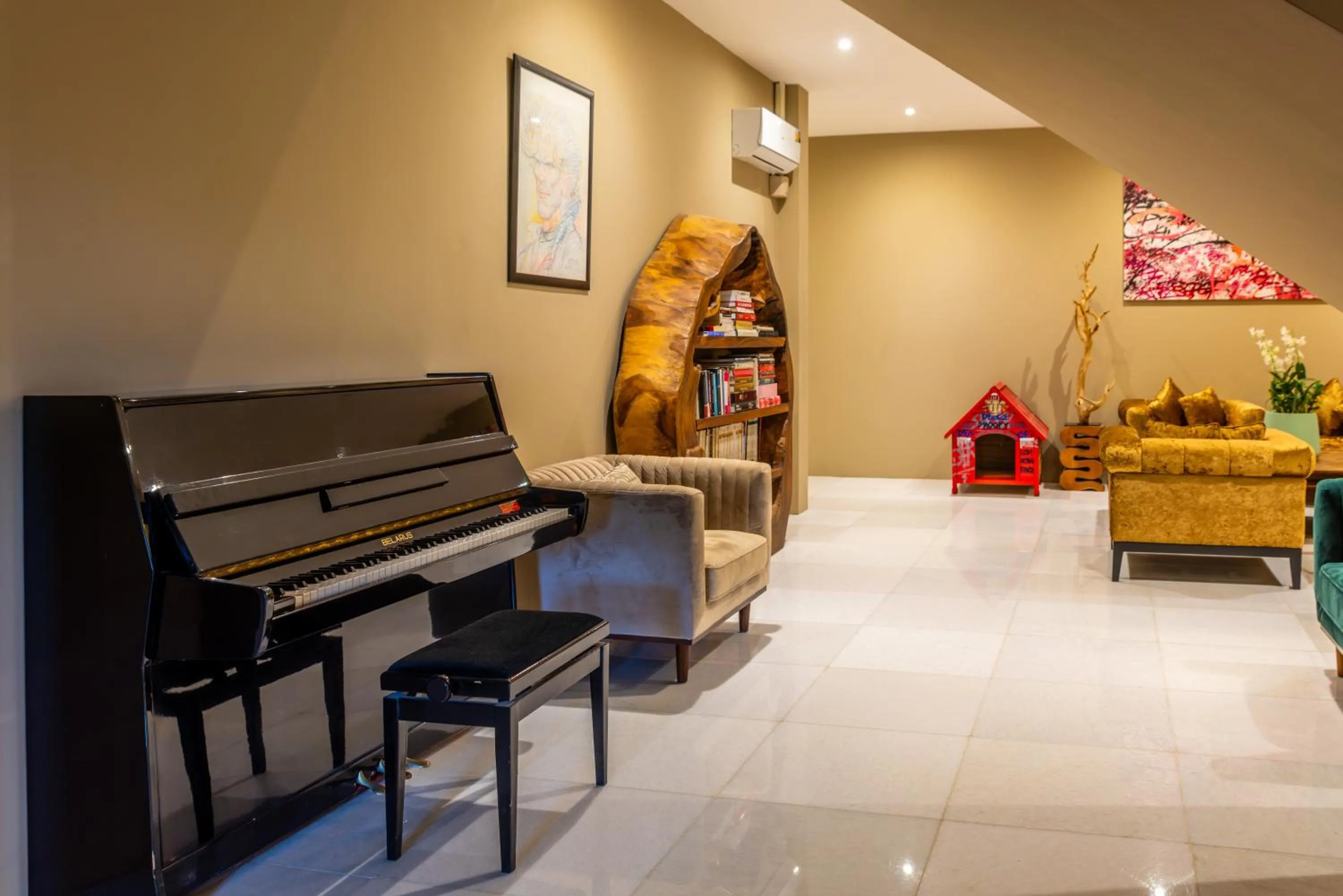 Library in Ida B Domain Resort